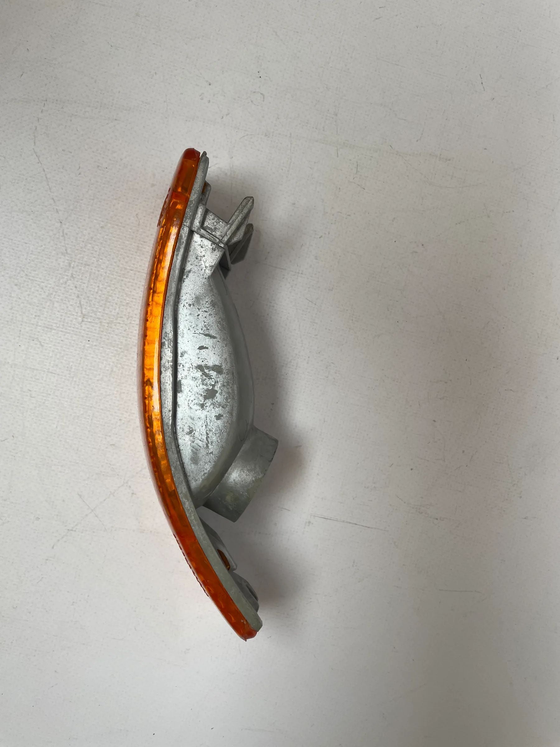 Original Audi 80 Coupe Cabrio Blinkleuchte Blinker gelb links 8A0953055