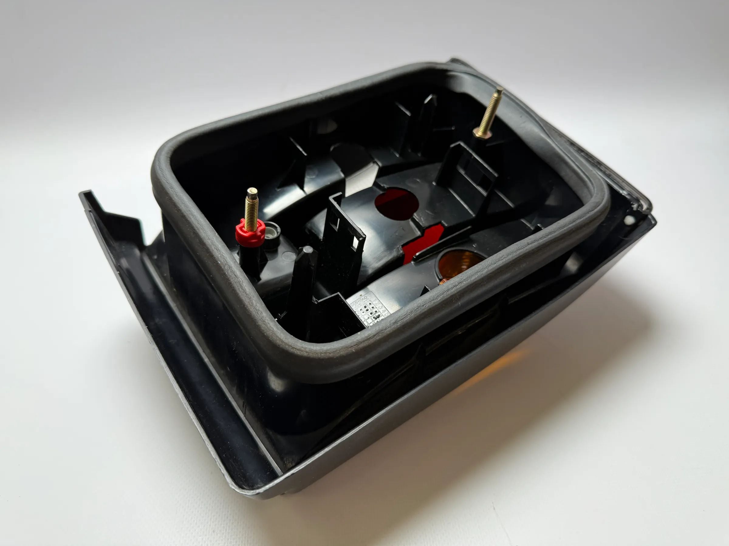 Original Renault 19 Phase II L53/853/D53 rear light taillight right 7700815980 