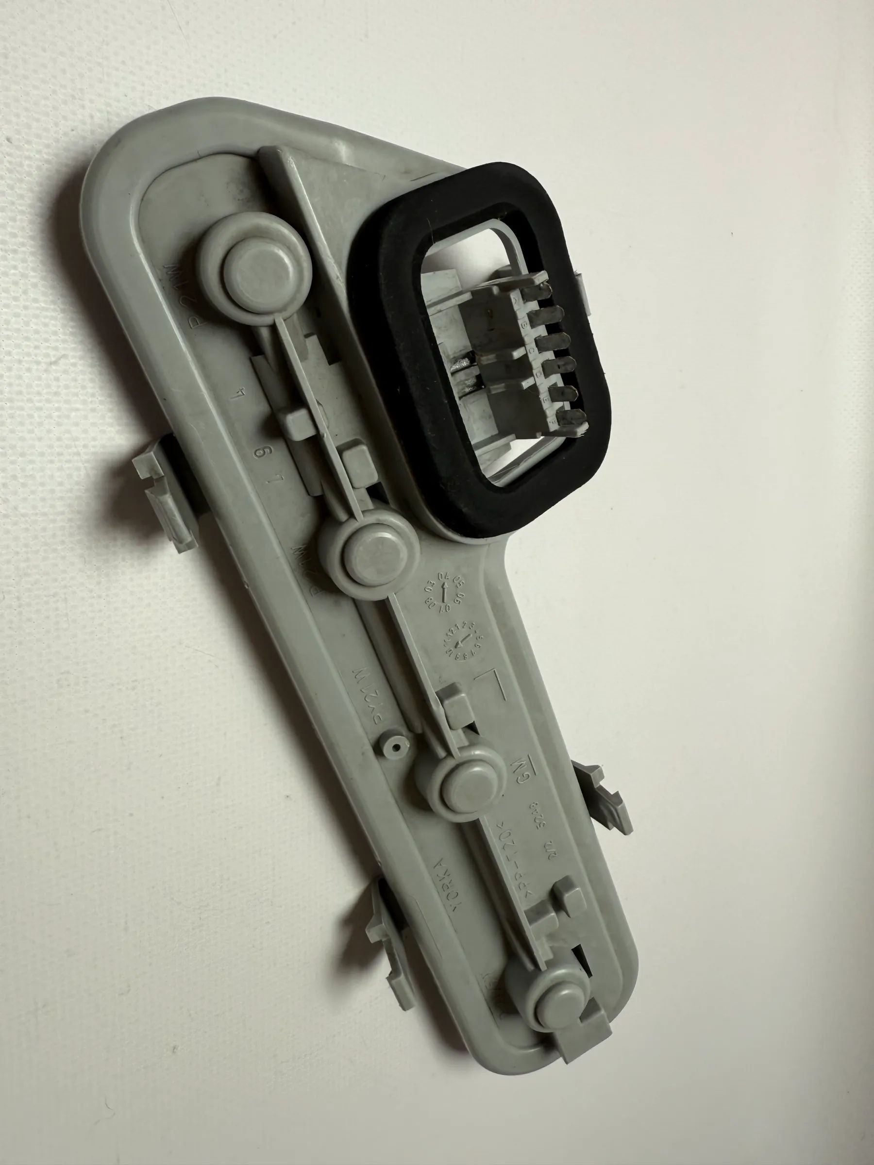 Original Opel Zafira A T98 lamp holder rear light left gray GM Yorka 5248 