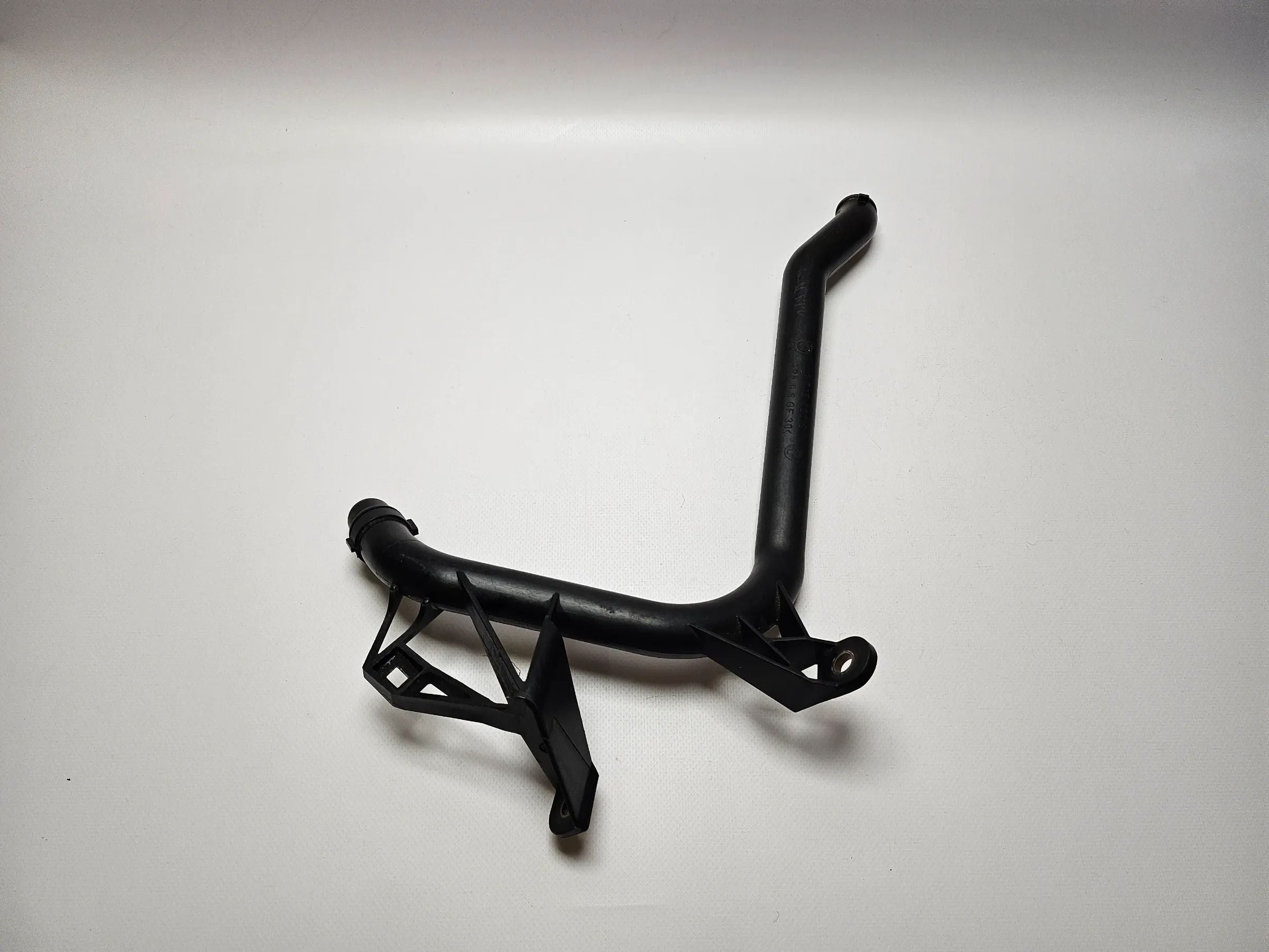 Original BMW E46 E39 528i M52B28 coolant pipe water line 1705220.9 