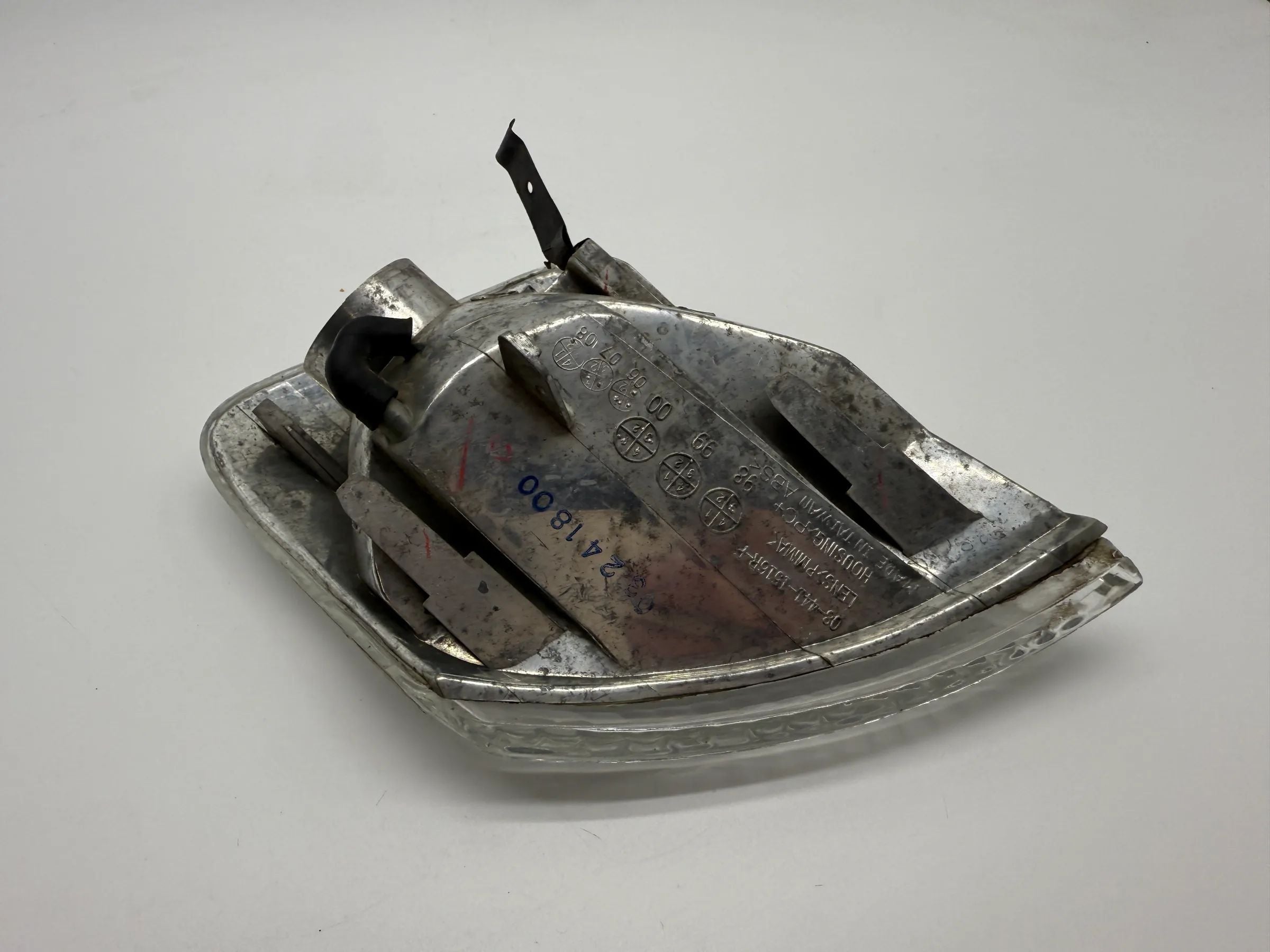 Original VW Passat B5 (3B2/3B5) Turn Signal Light Right 08-441-1516R-F