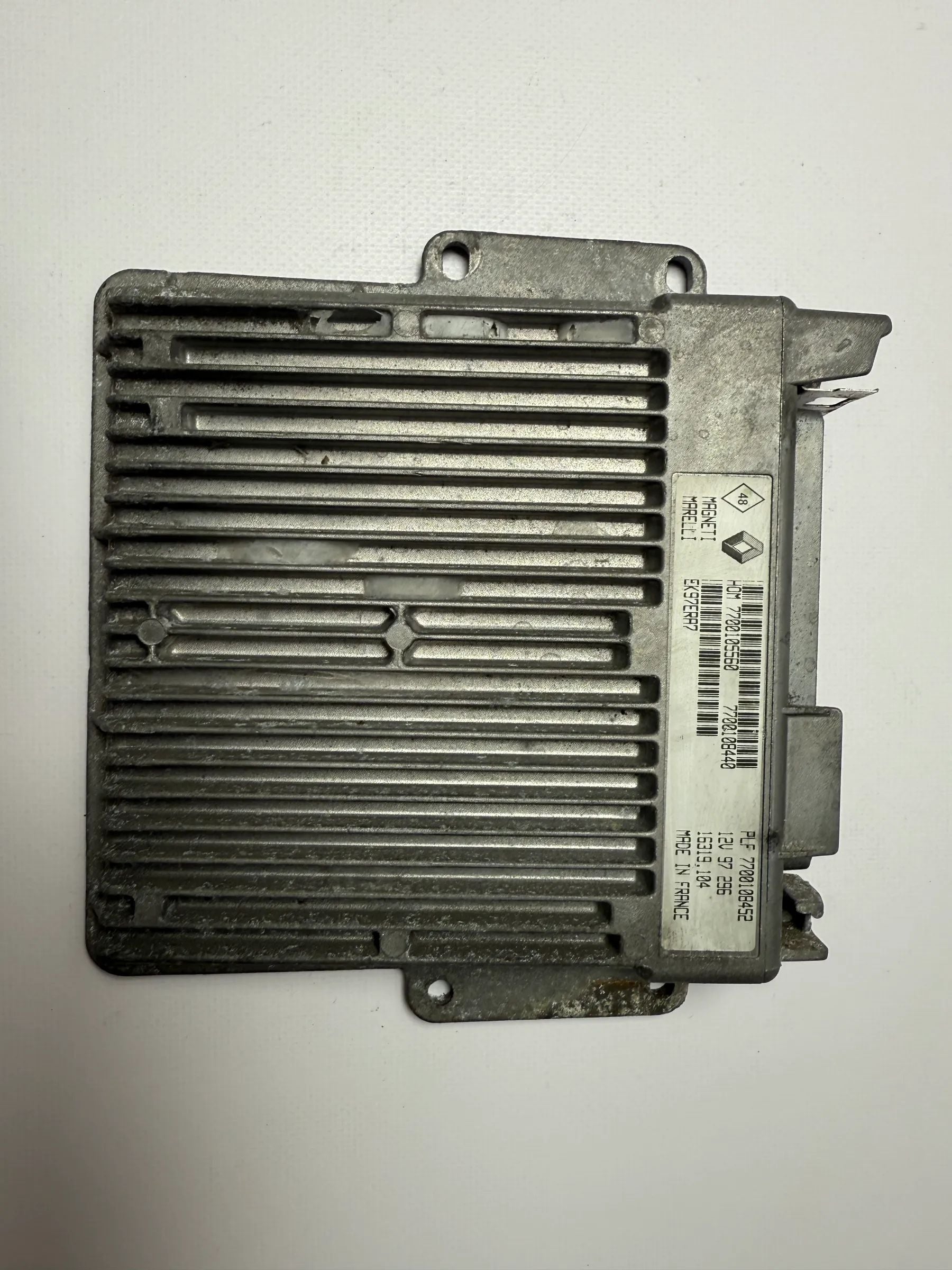 Centralina Original Renault Twingo 1.2 ECU PLF 7700108452 / HOM 7700105560 - auto-veritas.com/pt/