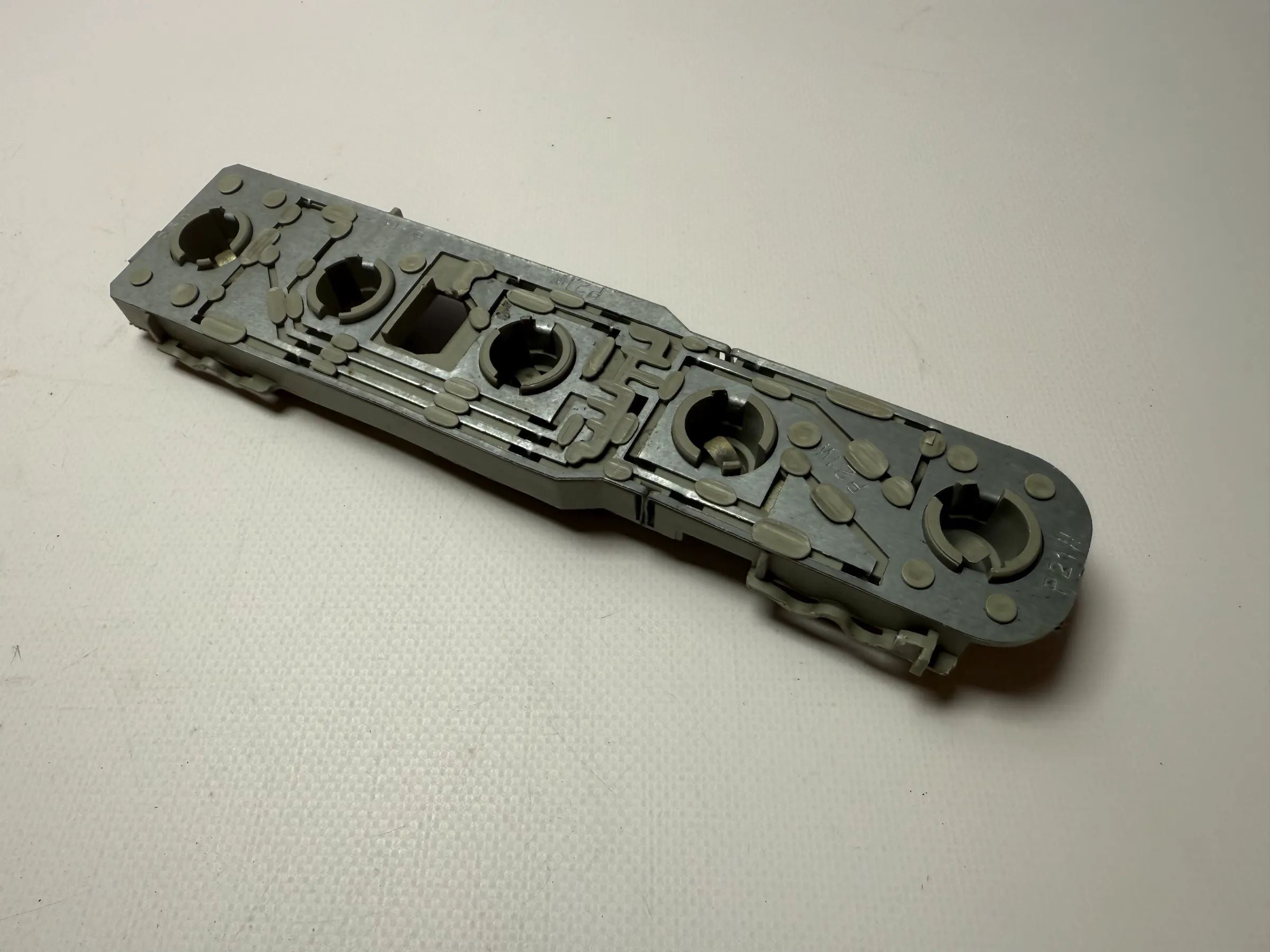 Original Support de Phare Droit OPEL Corsa B (S93) VALEO 085144