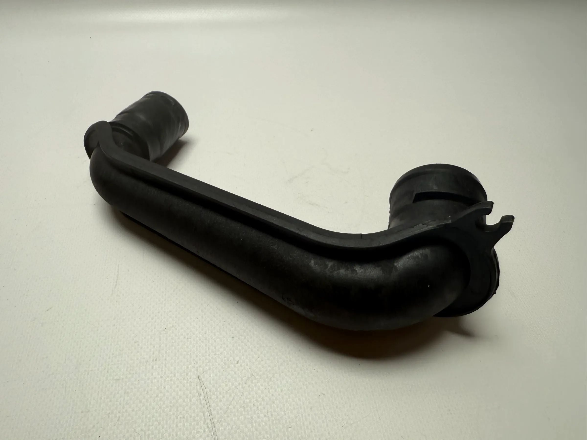 Original SMART Fortwo Coupé (W450) intake pipe charge air hose 1601410404 