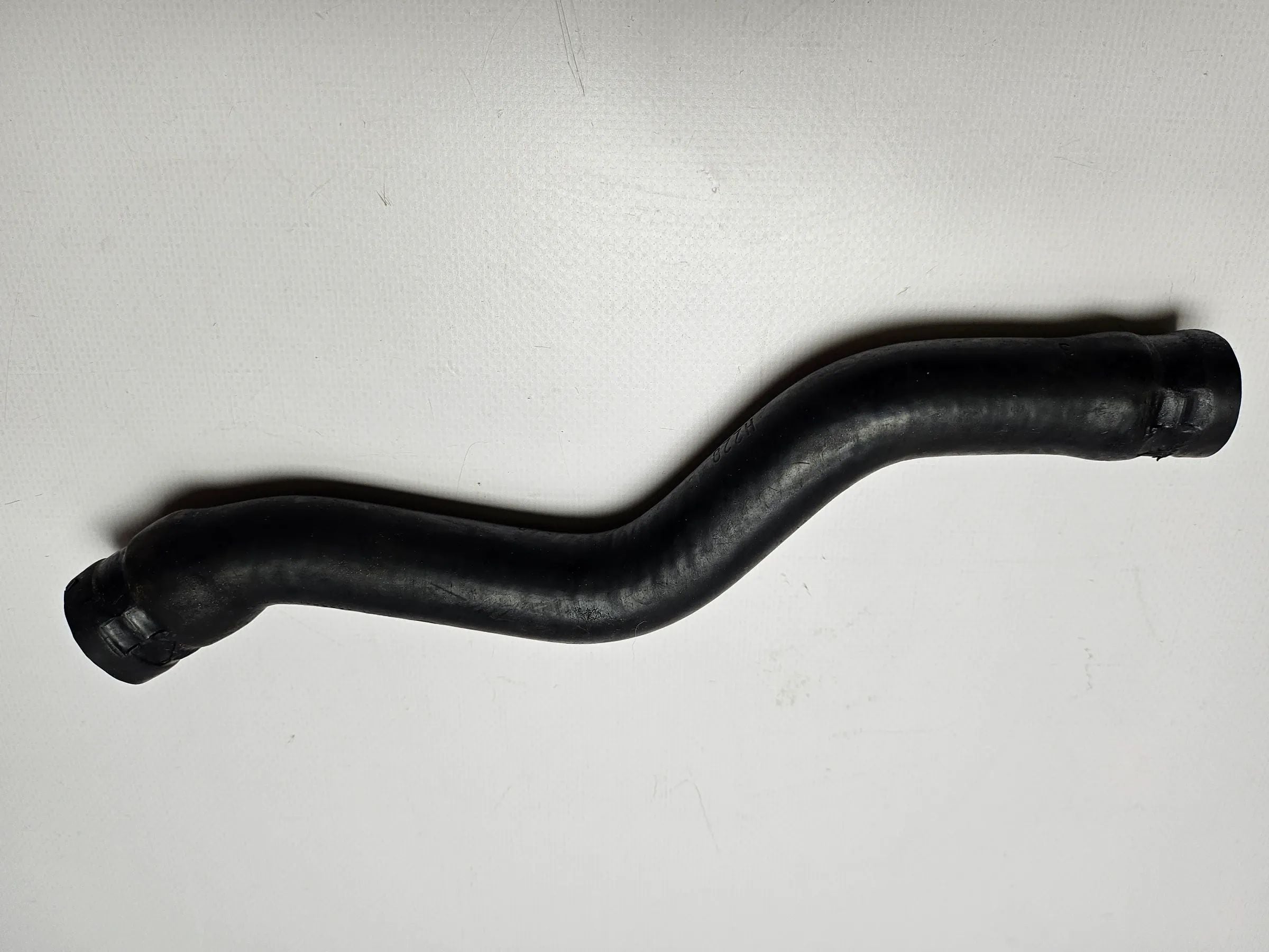 Orijinal BMW 5 Serisi 6 Serisi E28 E24 - Ön Su Hortumu 1 64211368714