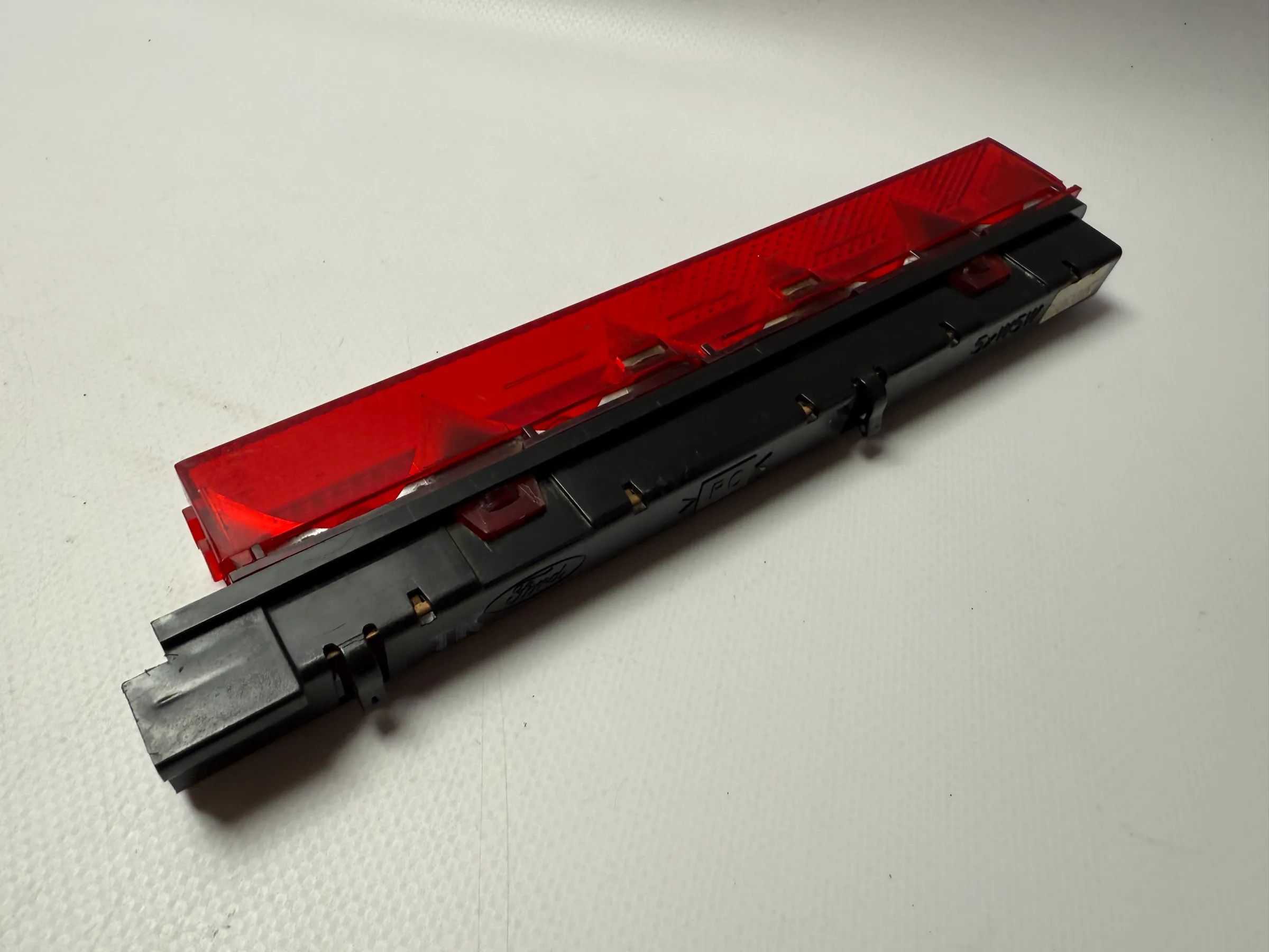 Originele Ford Focus Mondeo Derde Remlicht 1S71-13 A 613-AE