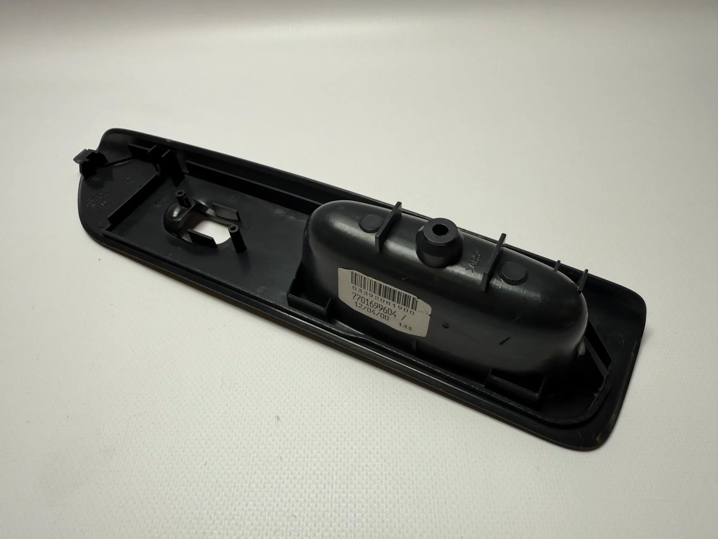 Peça Original RENAULT LAGUNA Interruptor de Elevação das Janelas 7700417094 - auto-veritas.com/pt/