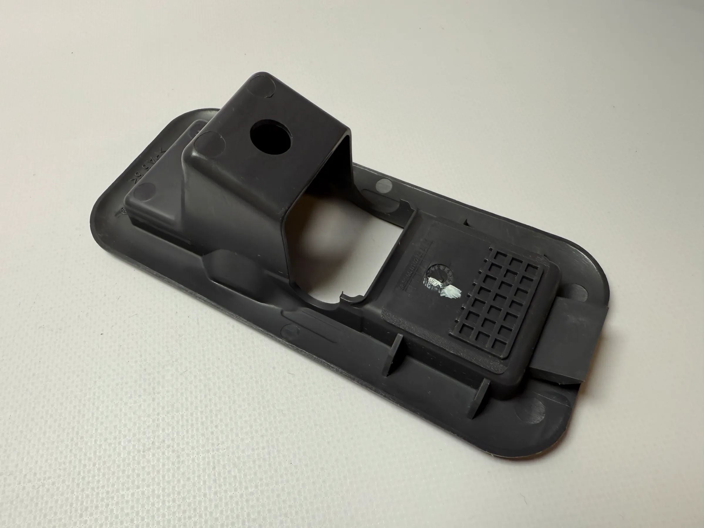 Original Mercedes W168 A-Klasse Tampa de Fixação do Assento A1686802117