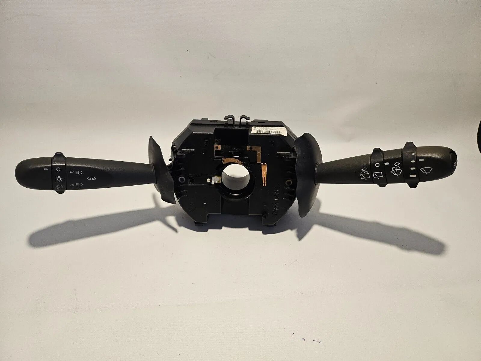 Manette de commande d'origine Alfa Romeo 147 1.9 JTD Année 01 735293308 / 08301450460