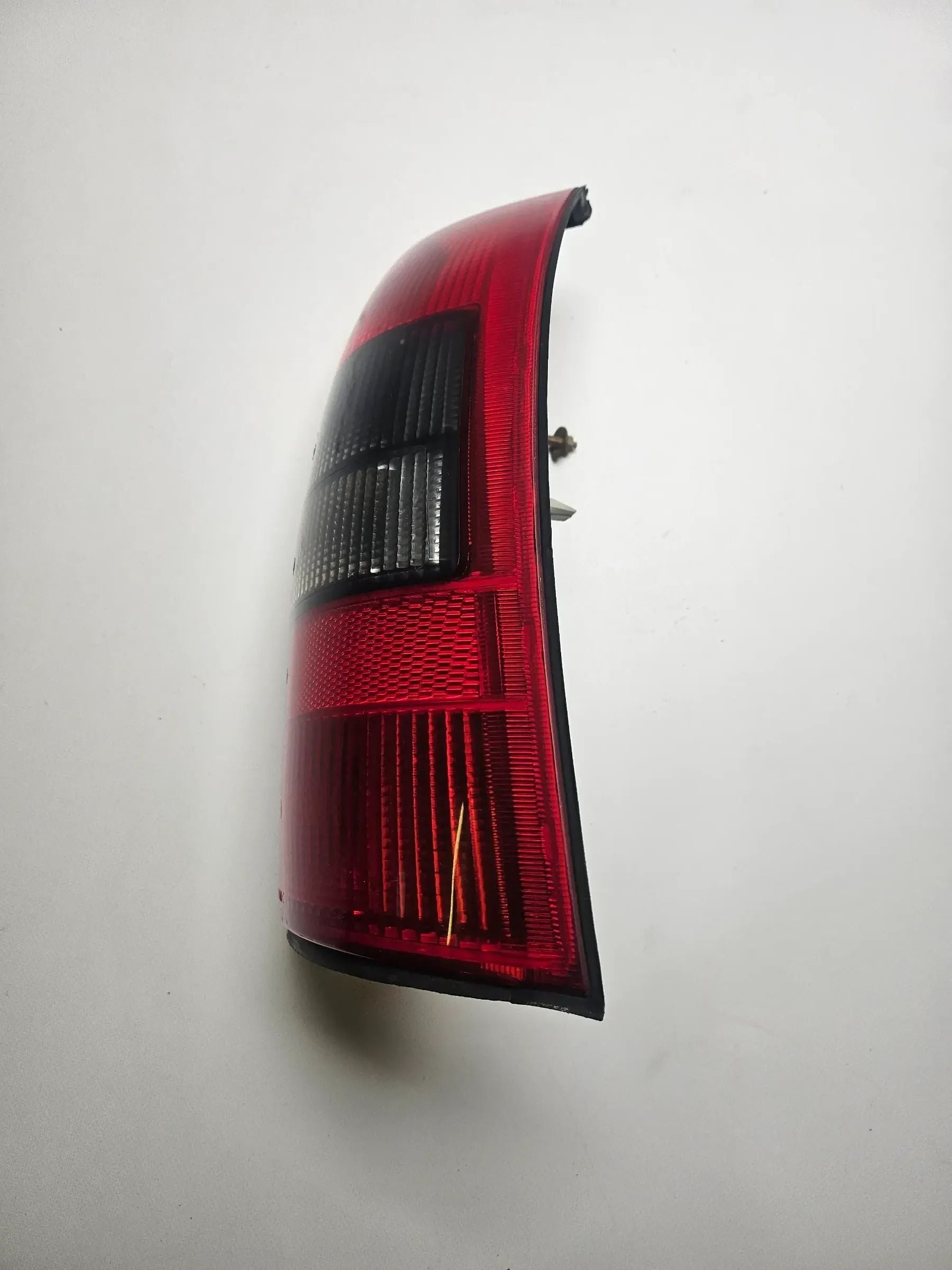 Originele Achterlicht Remlicht Opel Vectra B Stationwagen Rechts 09153155