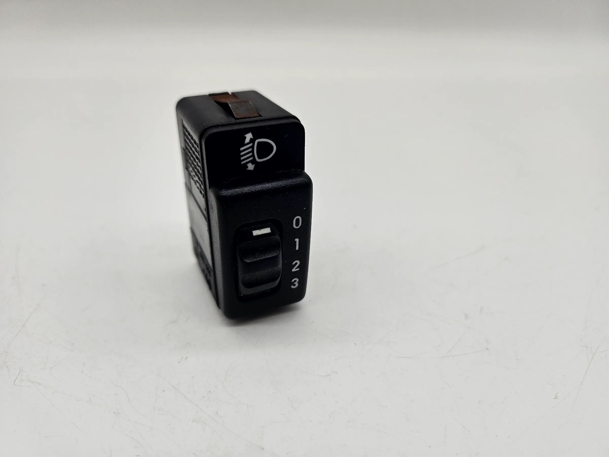 Opel Astra switch Corsa A Calibra Vectra headlight range adjustment LWR 9027051