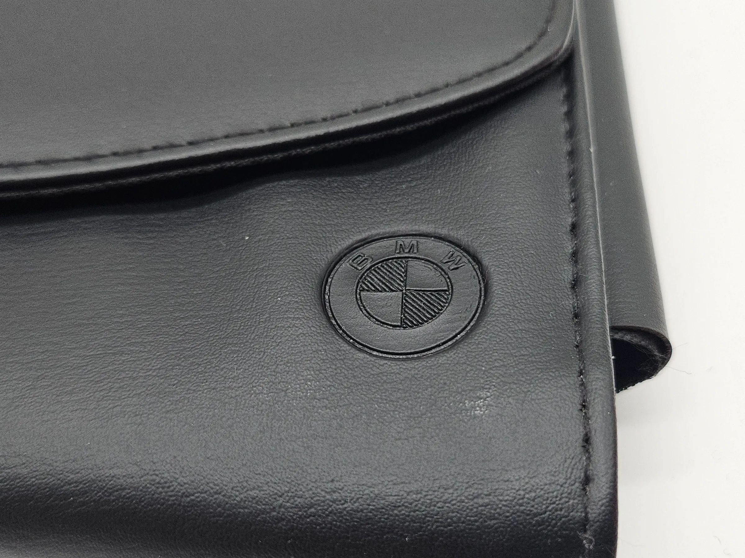 Original BMW X1 F48  Bordmappe leder schwarz