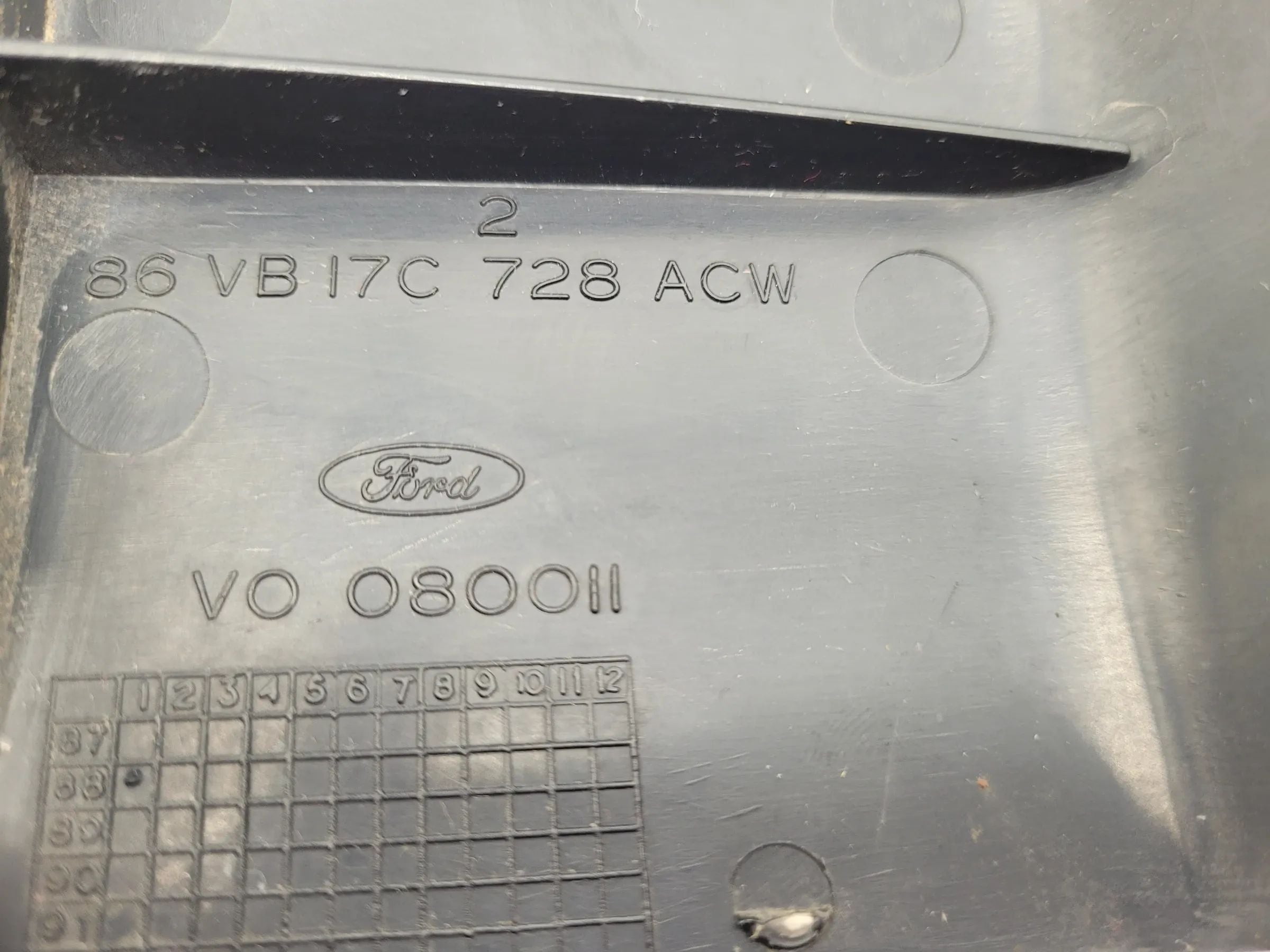 Original Ford Transit Abdeckung / Zierleiste 86VB-17C728-ACW