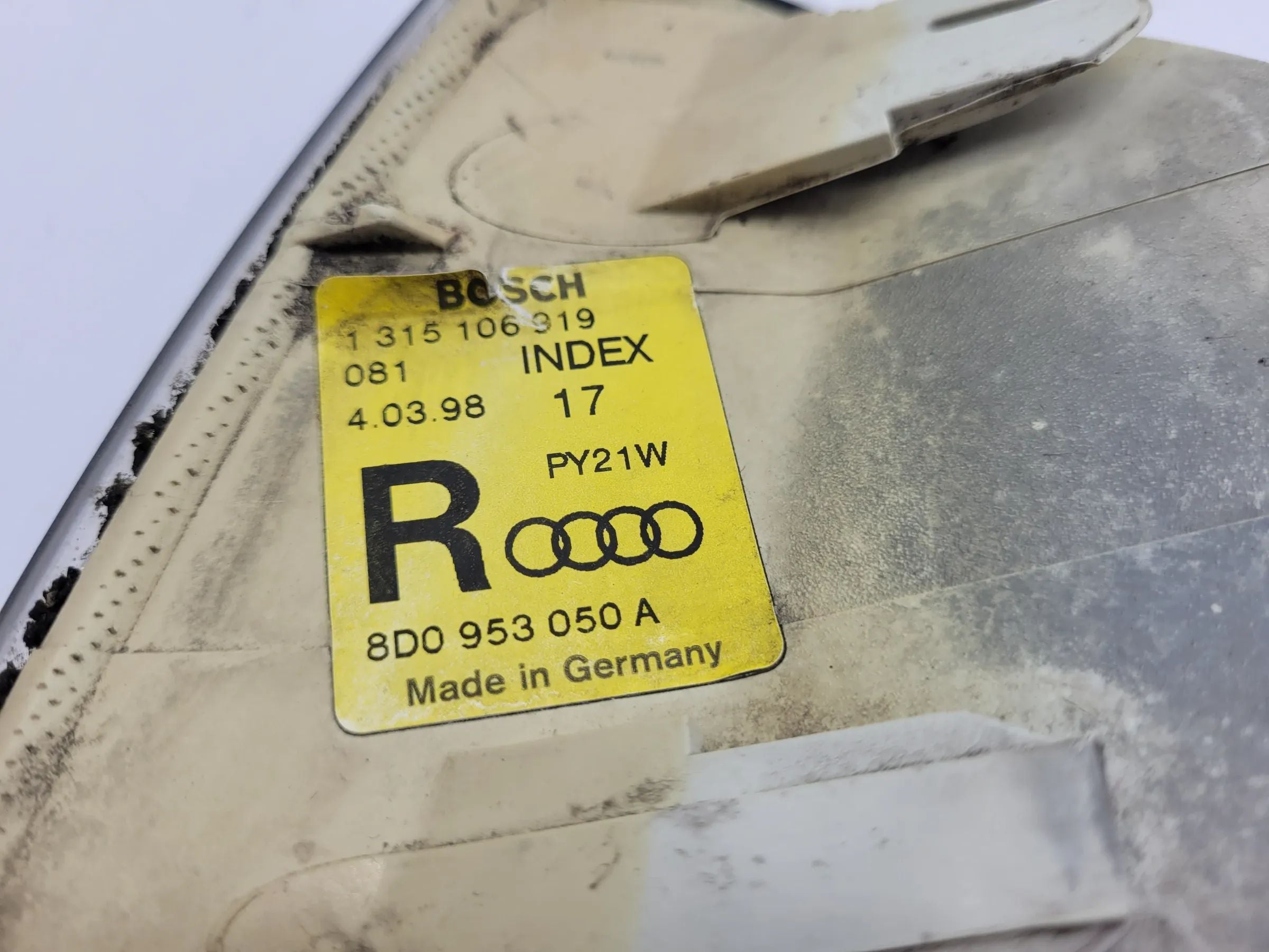 Original Audi A4 (8D2/8D5/B5) Scheinwerfer Blinker Rechts 8D0953050A