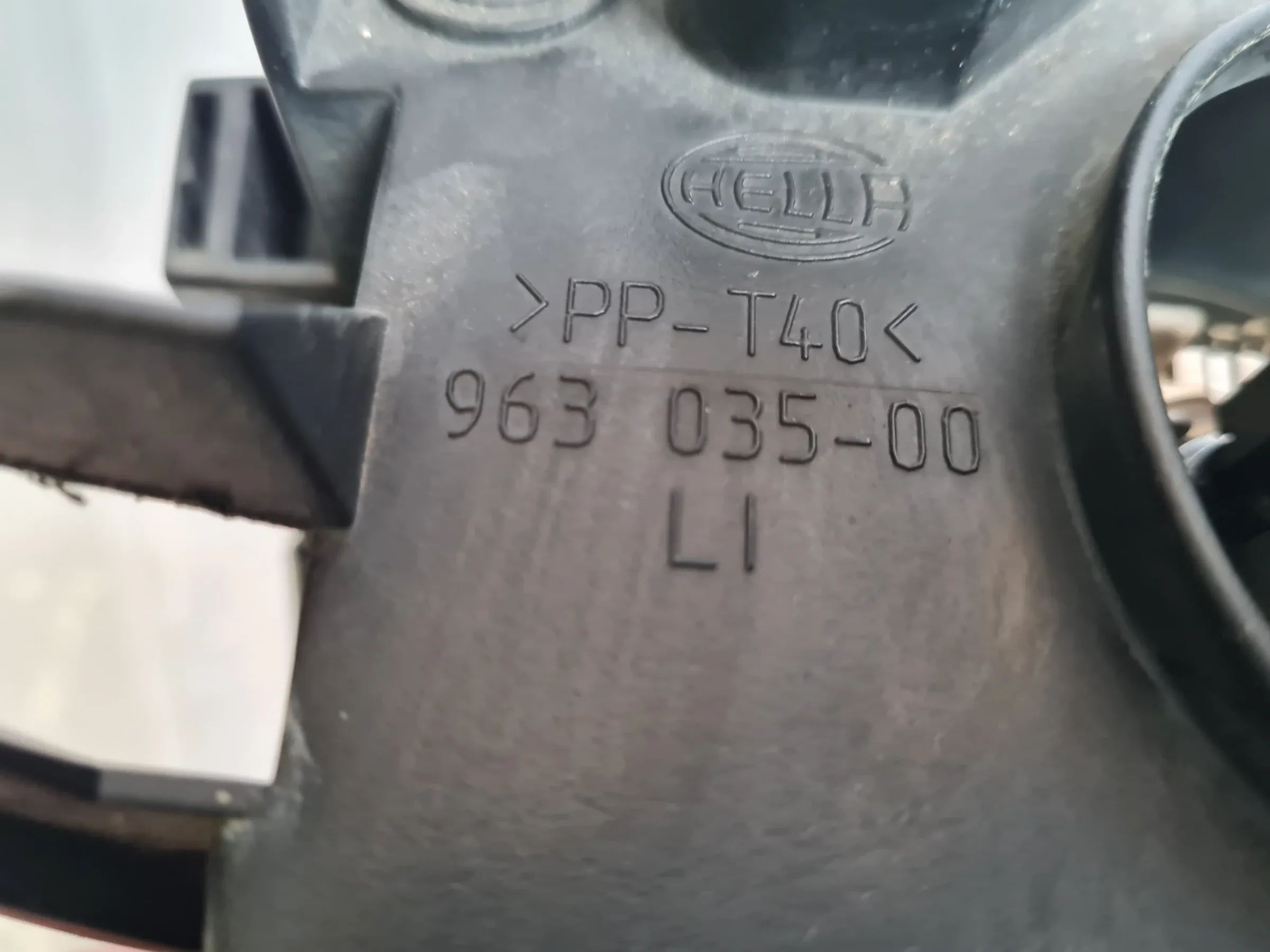 Original Audi A 3 (8L) Scheinwerfer / Frontleuchte Links 8L0941029 / 963 035-00