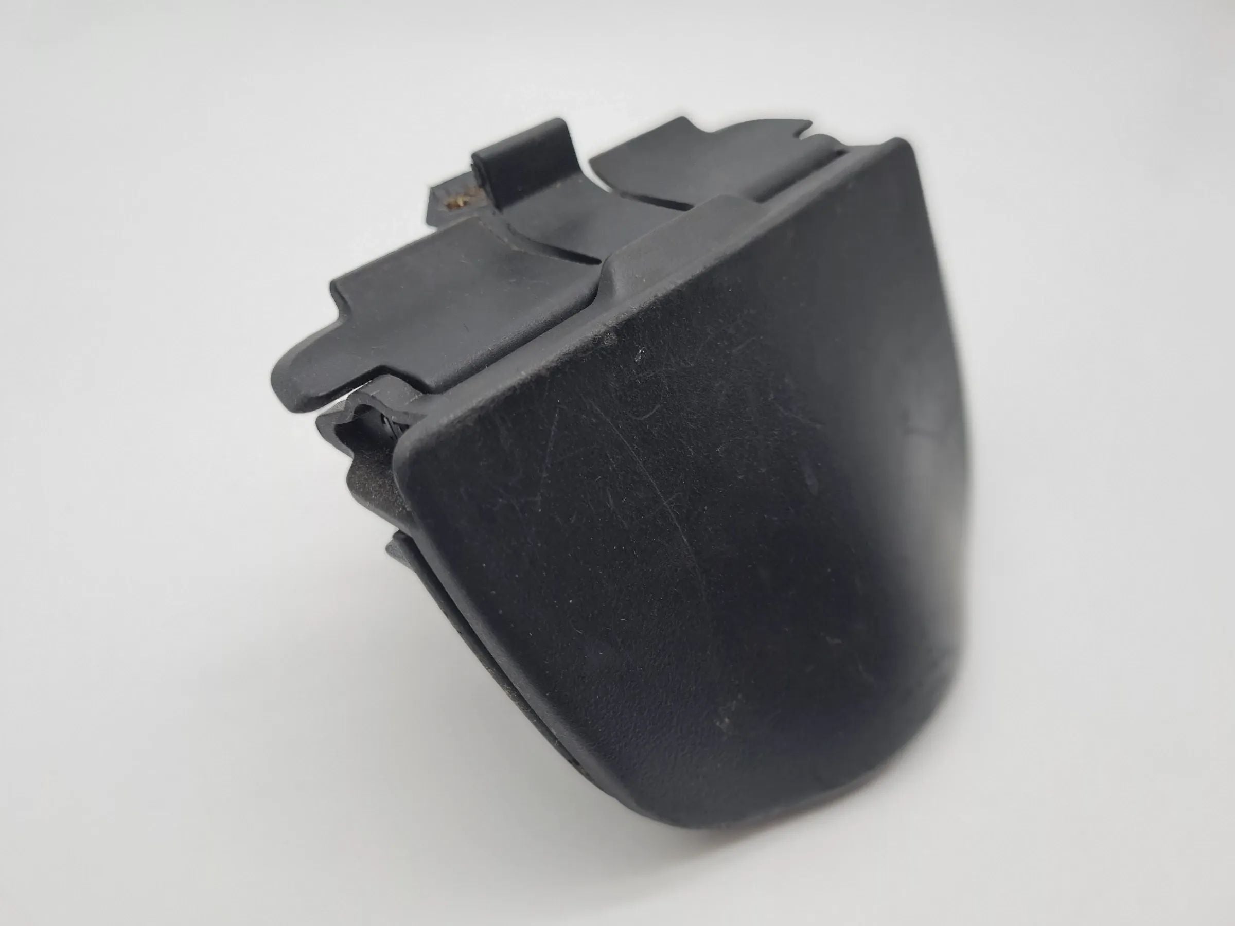 Original Peugeot 206 CC (2D) Aschenbecher Vorne 9627639377