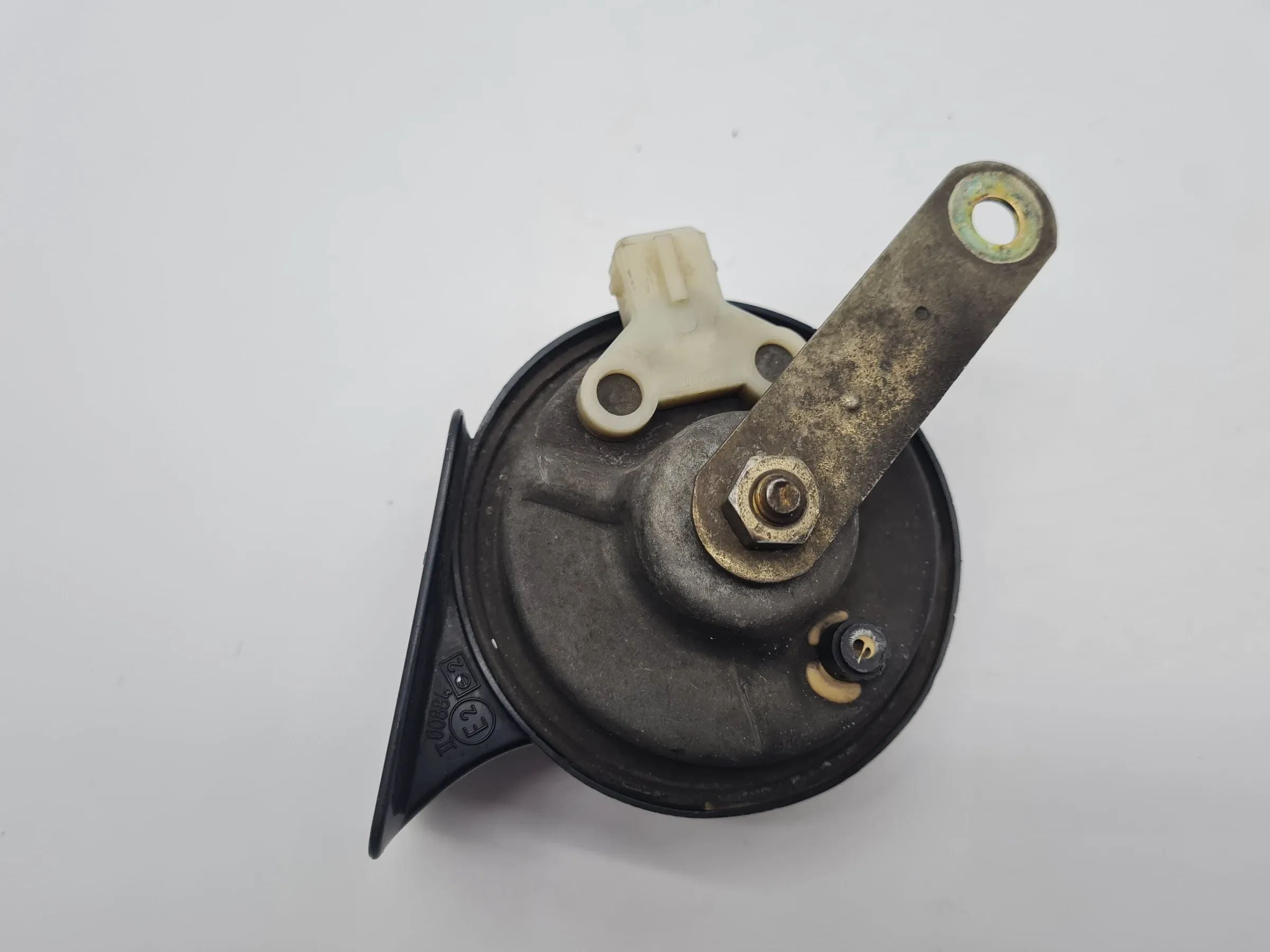 Original VW Golf IV 4 (1J5/1J1) Hupe Signalhorn E200884