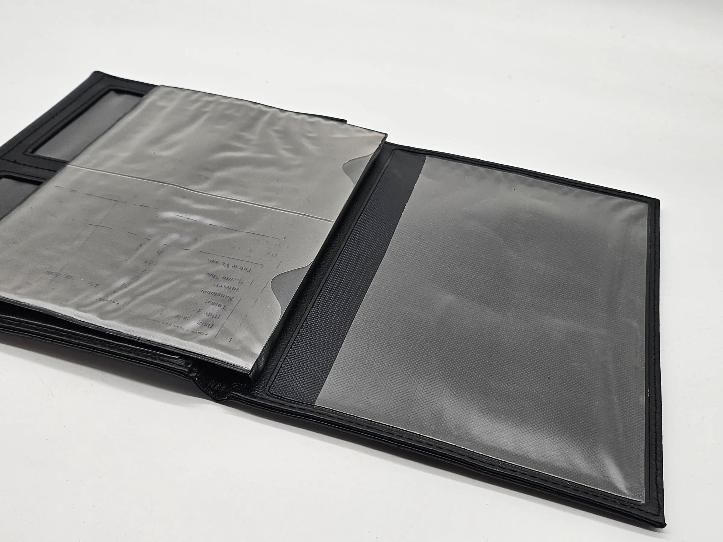 原装宝马黑色皮革车辆文件夹，见图片