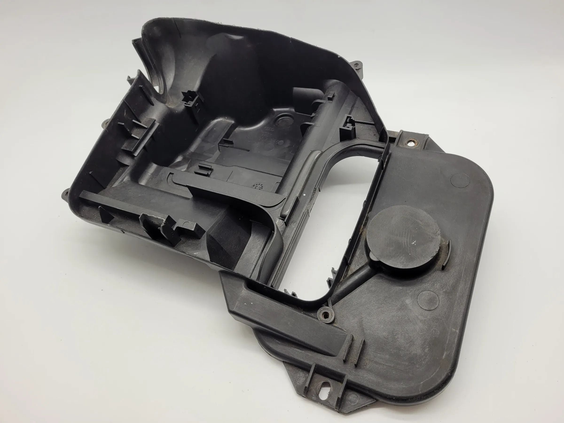 Original Audi A4 (8E/B6/B7) Abdeckung Motorsteuergerät 8E1907355C