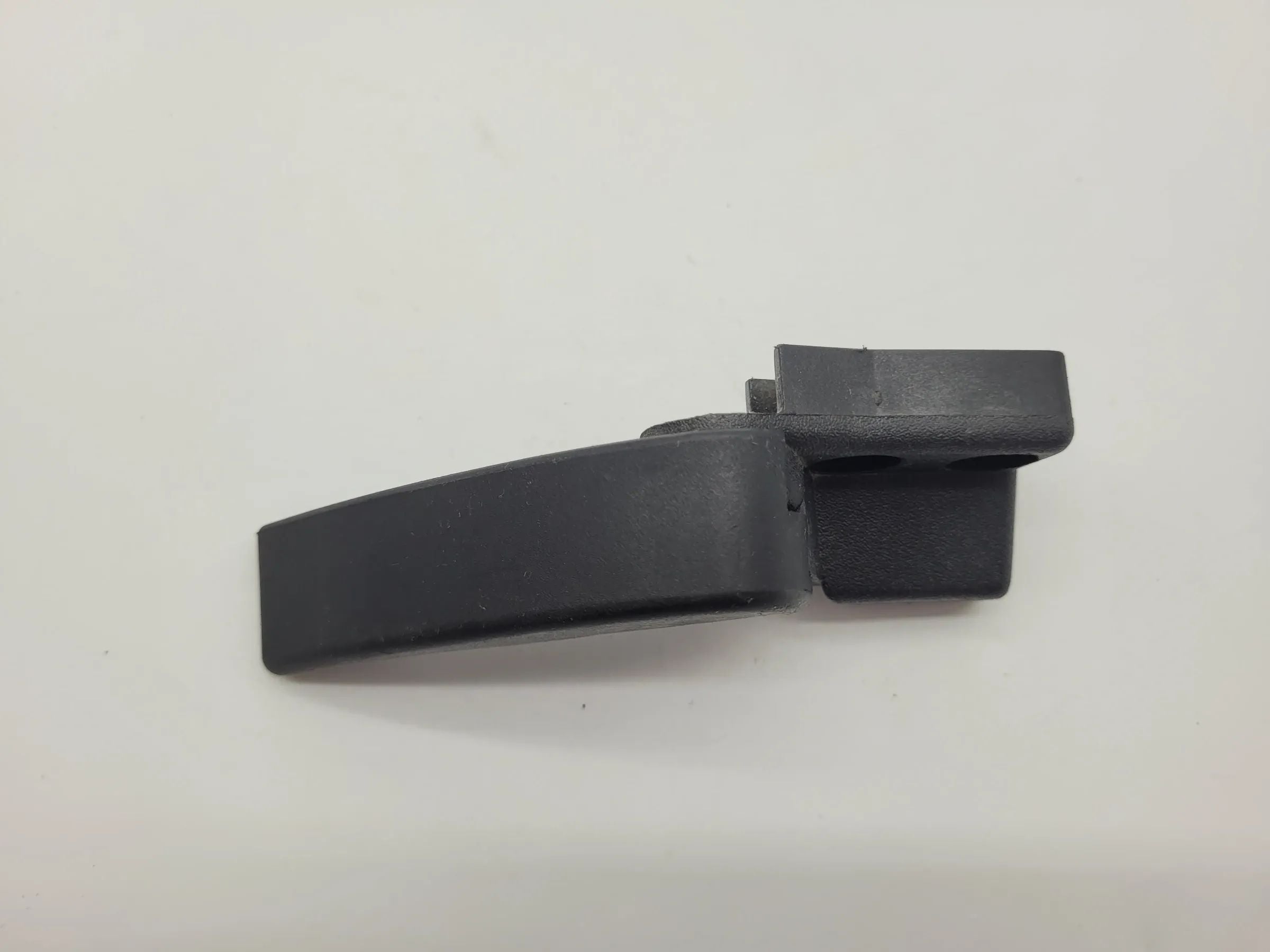 Original VW Golf III 3 (1H1) Hebel Motorhaube Öffner 1H1823533