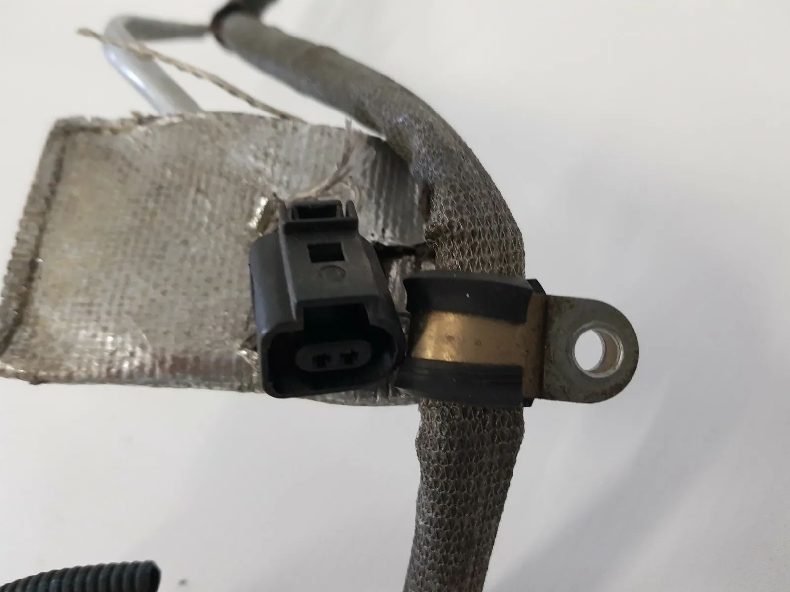 VW Golf 5 Kablo Tesisatı Motor 1.6 FSI 85KW Görsellerde Görülmektedir