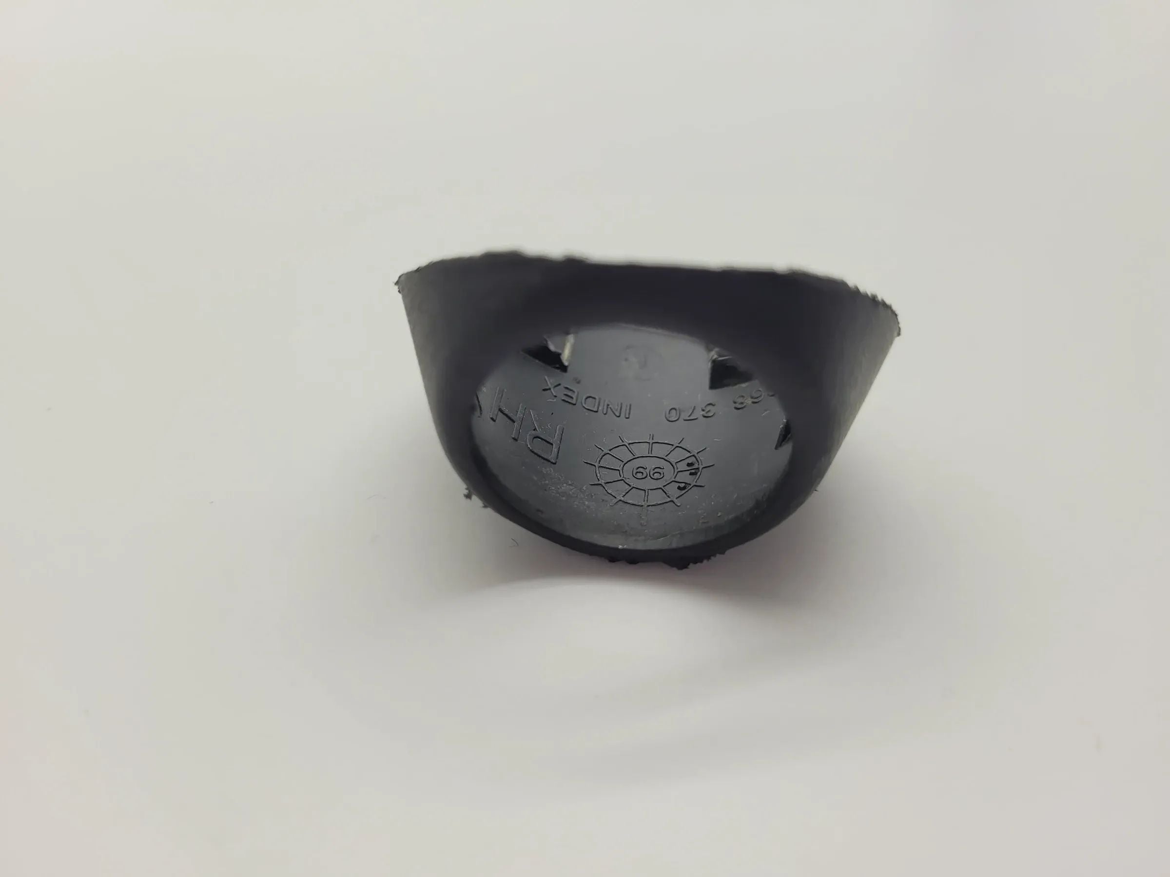 Original BMW X5 (E53) Heckstoßstange Park Schutzabdeckung Rechts 8268370