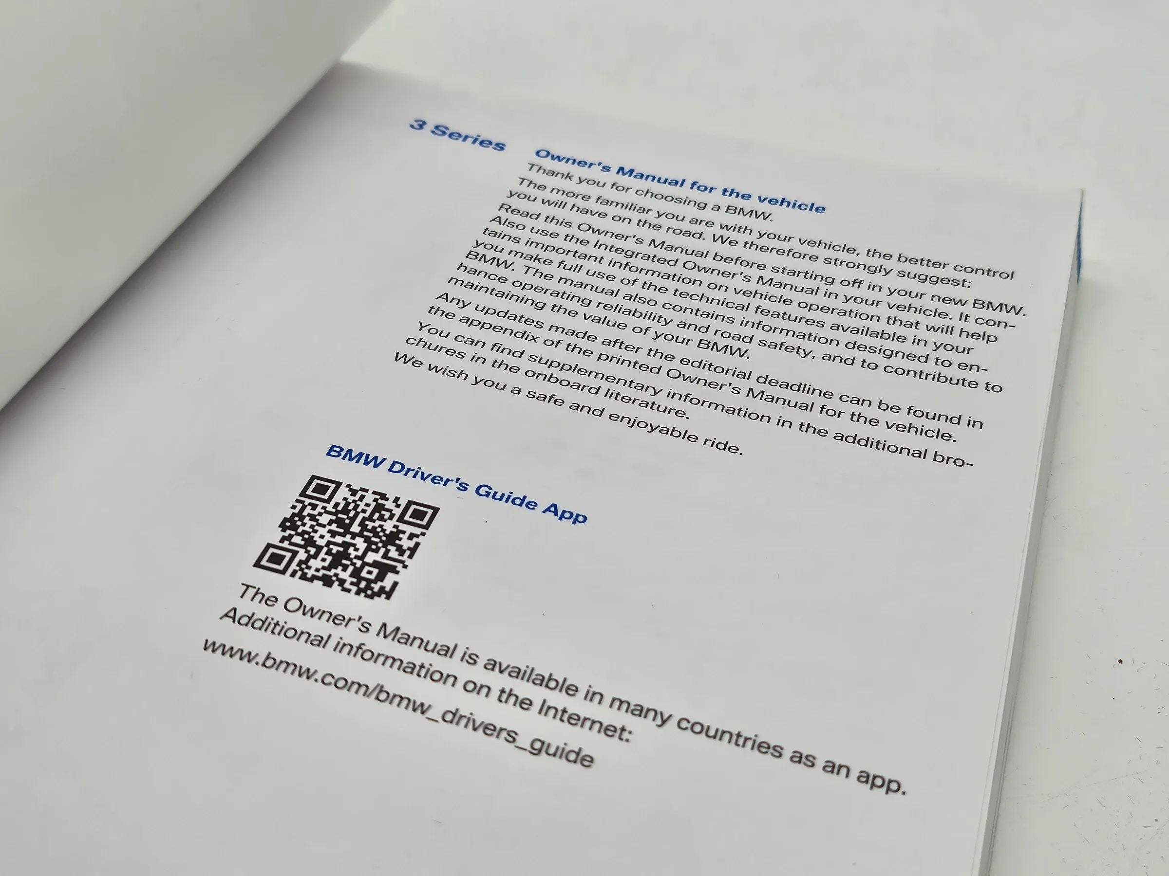 宝马3系 F30 2017年轿车使用说明书 英文版