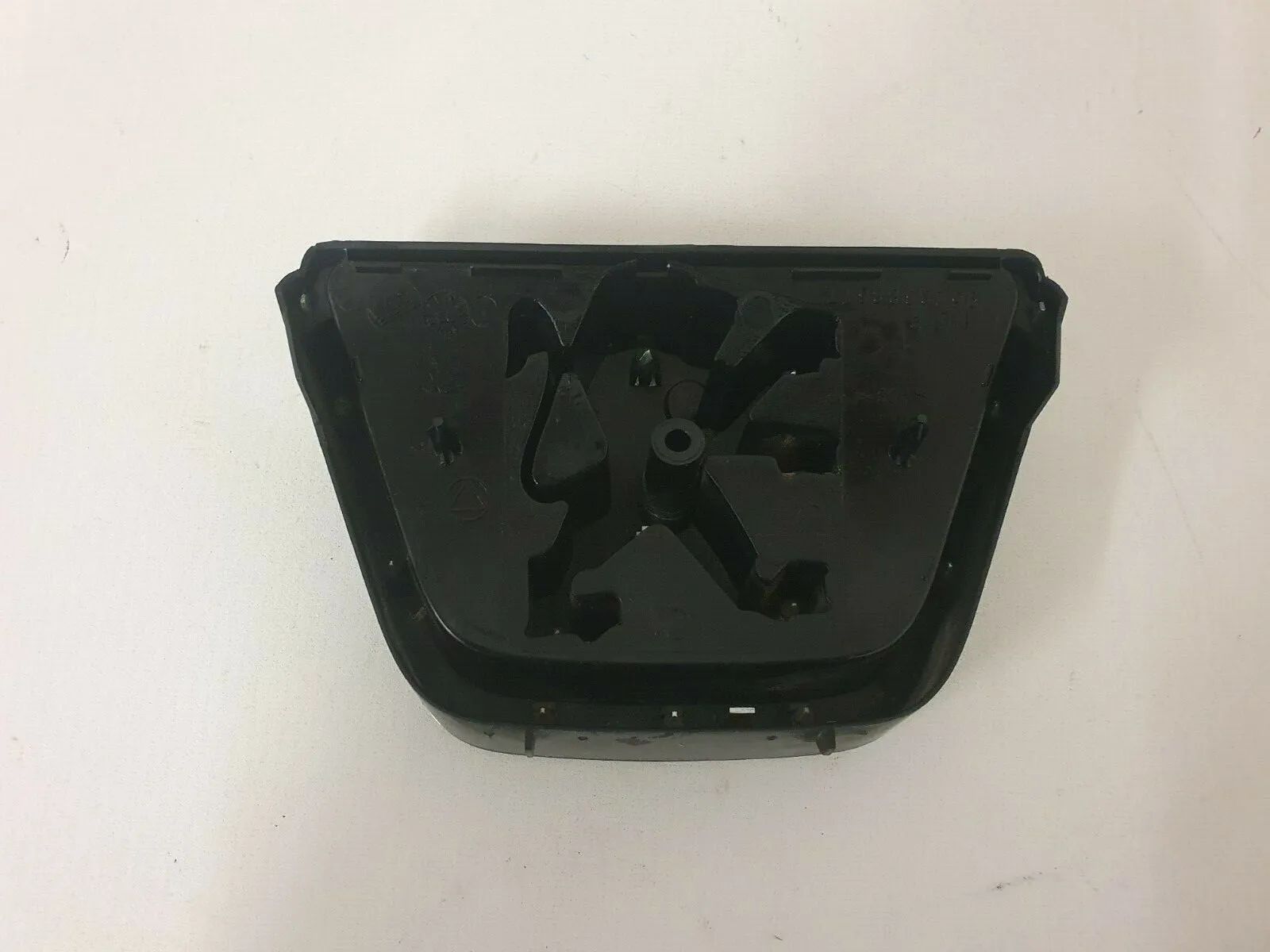 Original front trim emblem front 9628688677 PEUGEOT 206 CC (2D) 1.6 