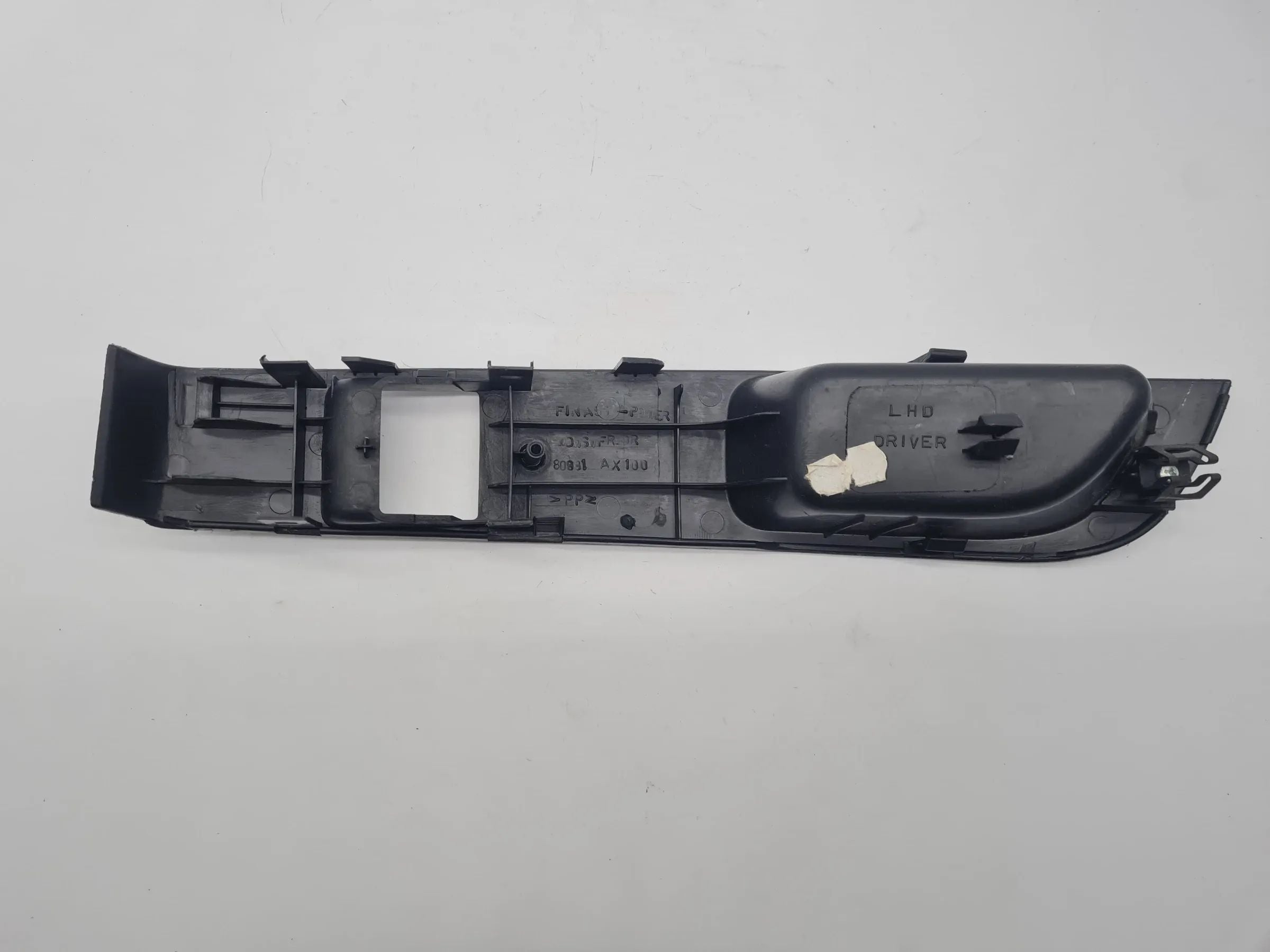 Original Nissan Micra III 3 (K12) Griffschale Abdeckung Links Vorne 80991AX100