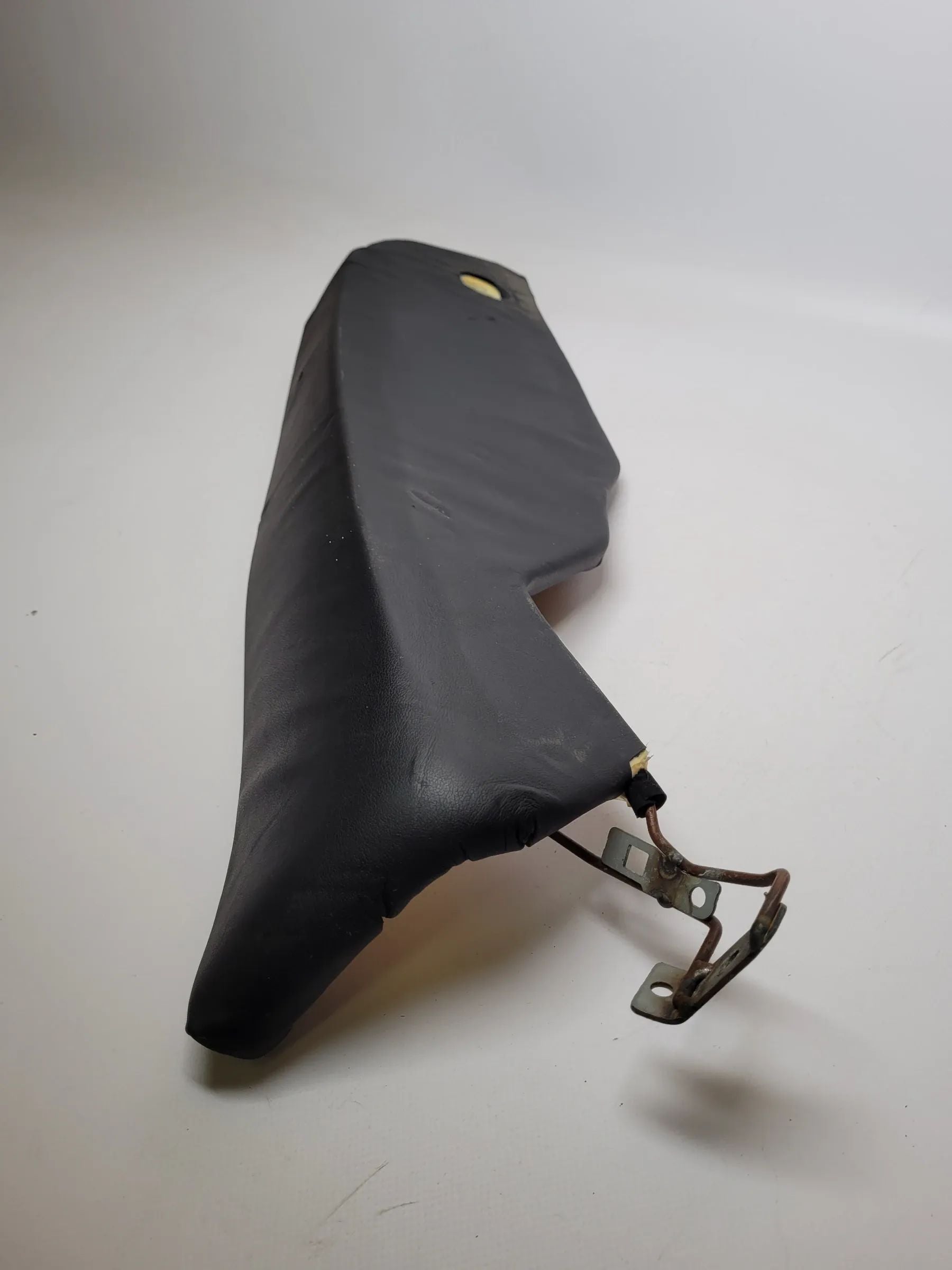 Original Audi A4 (8E/B6/B7) Seitenverkleidung Rücksitzbank Rechts 8E5885704