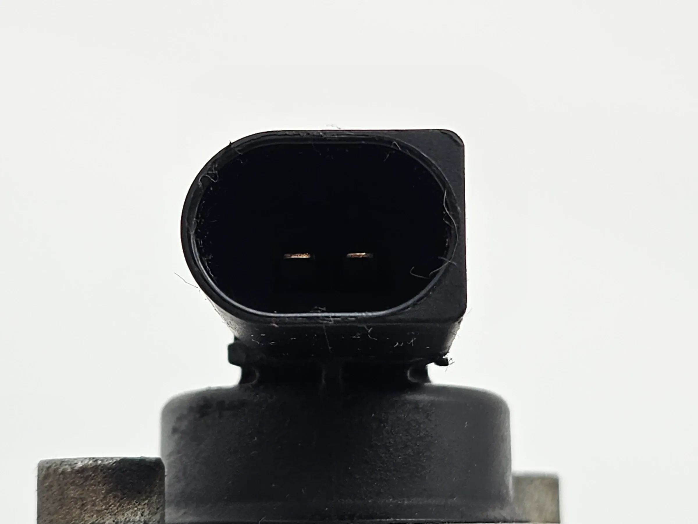 Original Audi A4 8E B6 2,0L FSI AWA 110KW 150PS Hochdruckpumpe  06D127025H