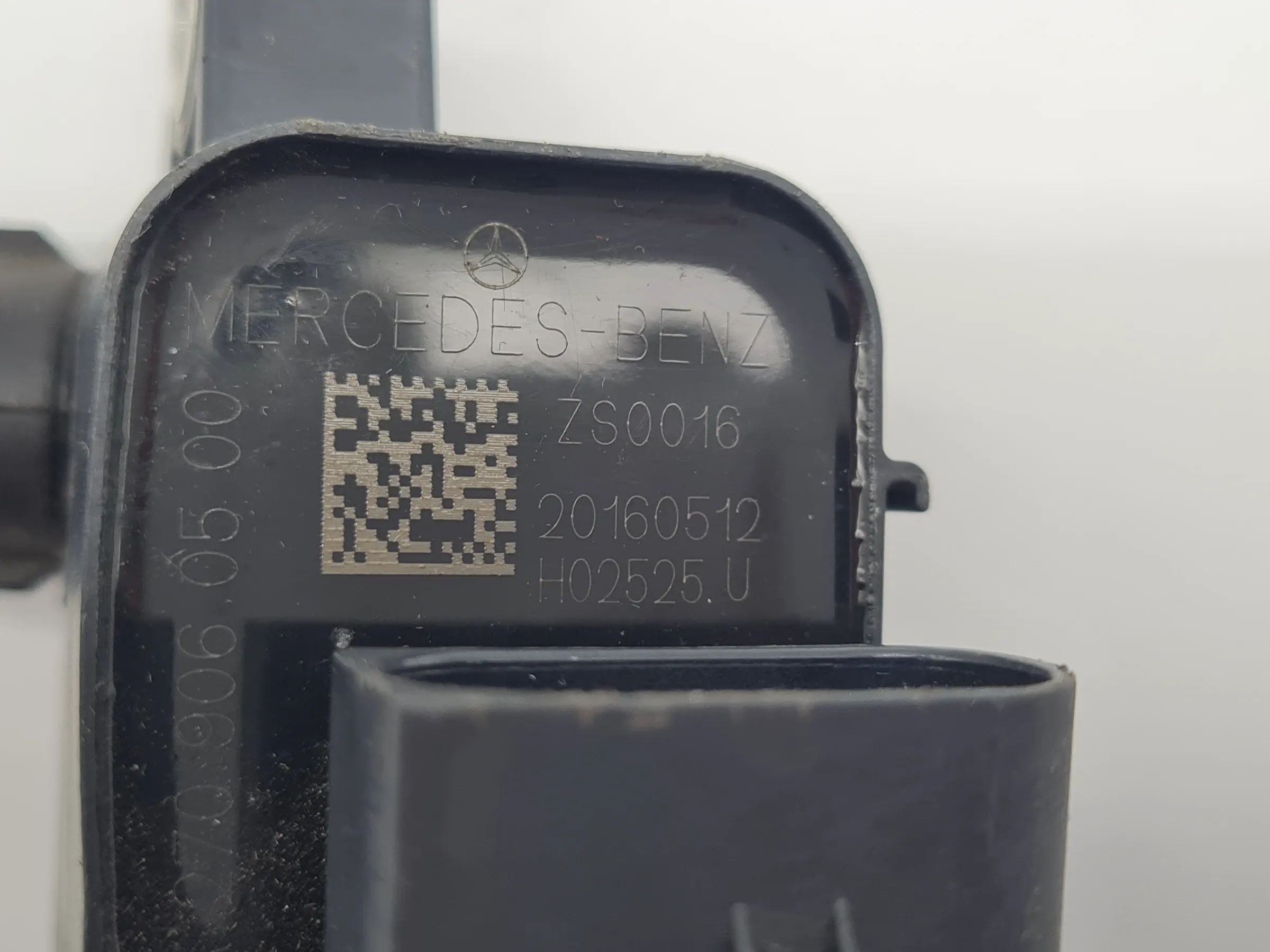 Original Mercedes A/B-Klasse/CLA Coupe W176/242/246, C117 Zündspule A2709060500