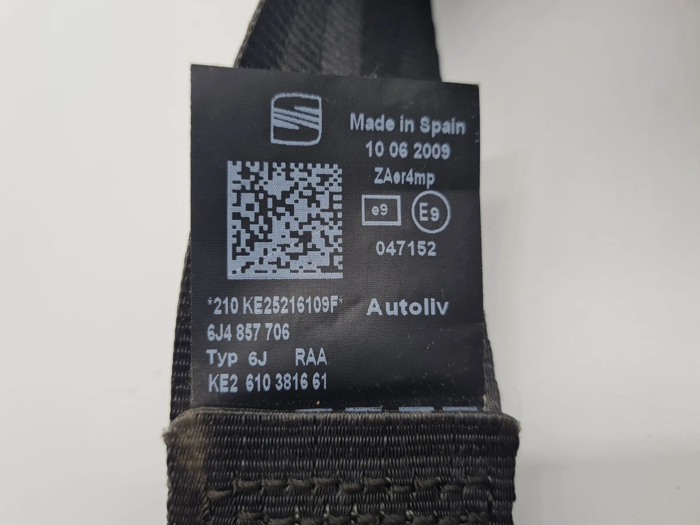 Original Seat Ibiza IV (6J5/6P1) Sicherheitsgurt Vorne Rechts 6J4857706