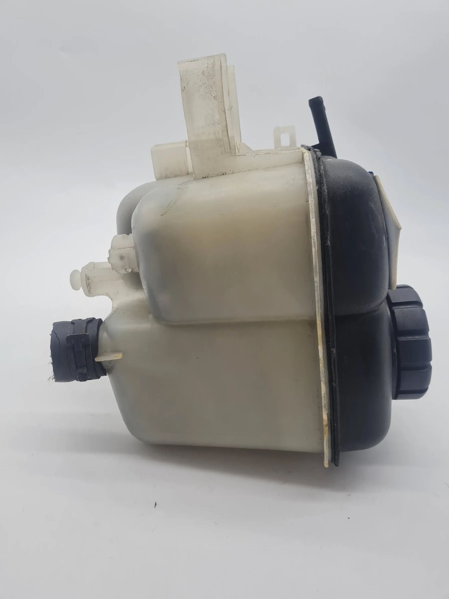 Original Mercedes-Benz C-Klasse (W203) Ausgleichsbehälter Kühlmittel A2035000049