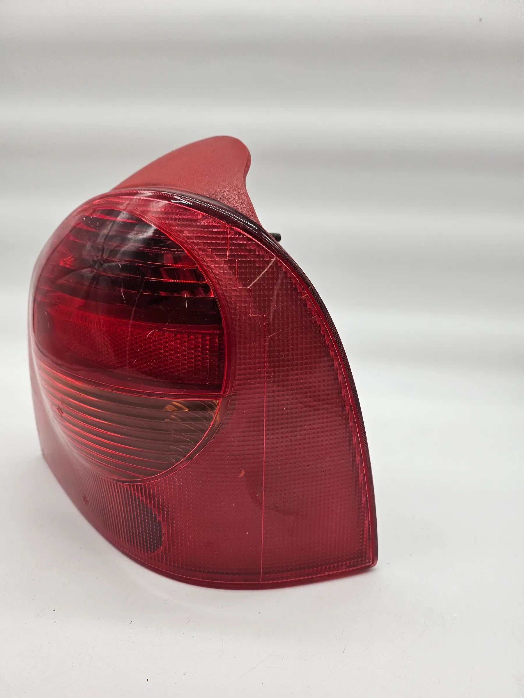 Renault Twingo C06 rear light brake light tail light rear right 7700426320 