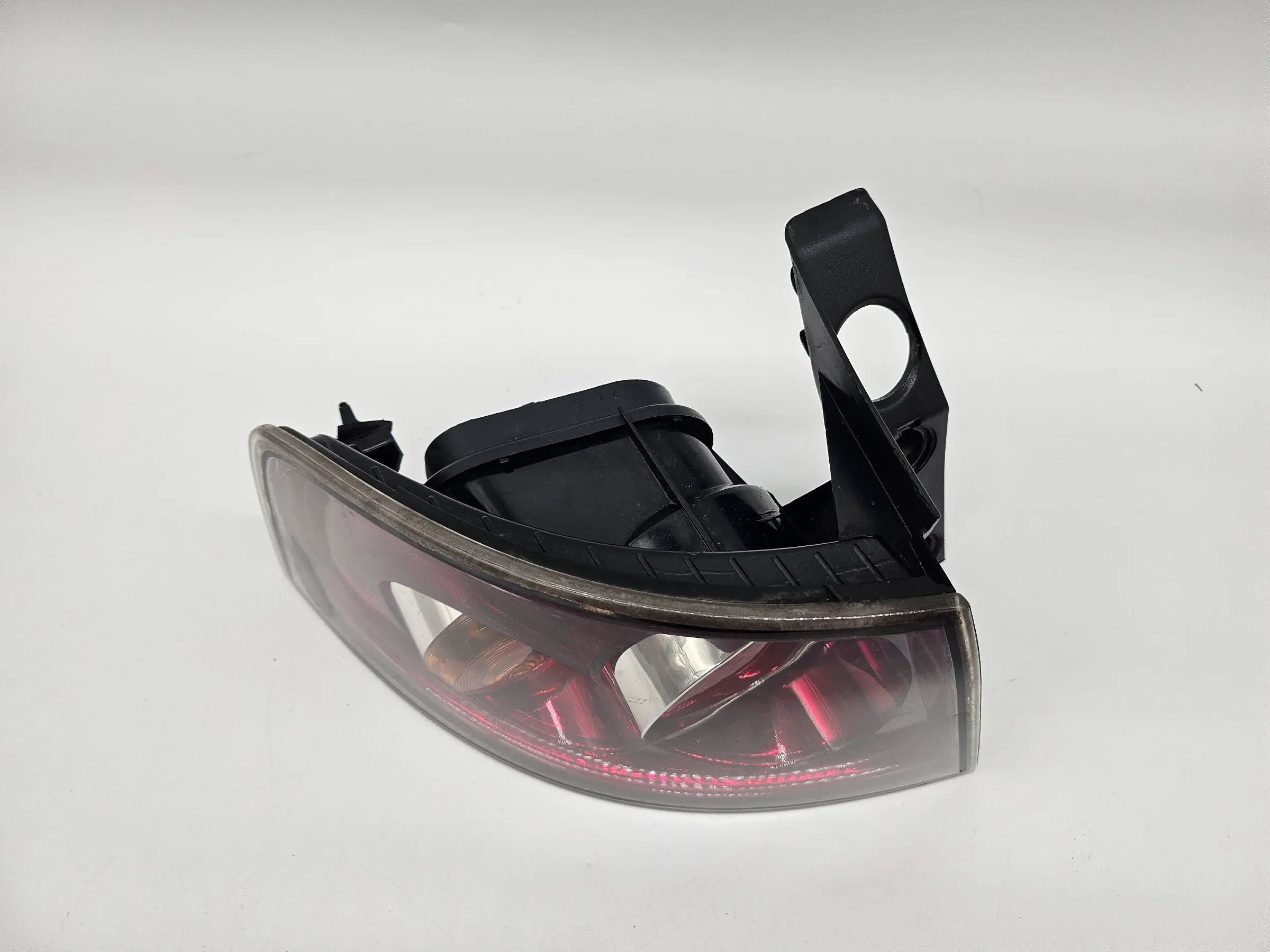 Luz trasera trasera exterior izquierda Seat Ibiza 6L 6L6945095E 6L6945111D