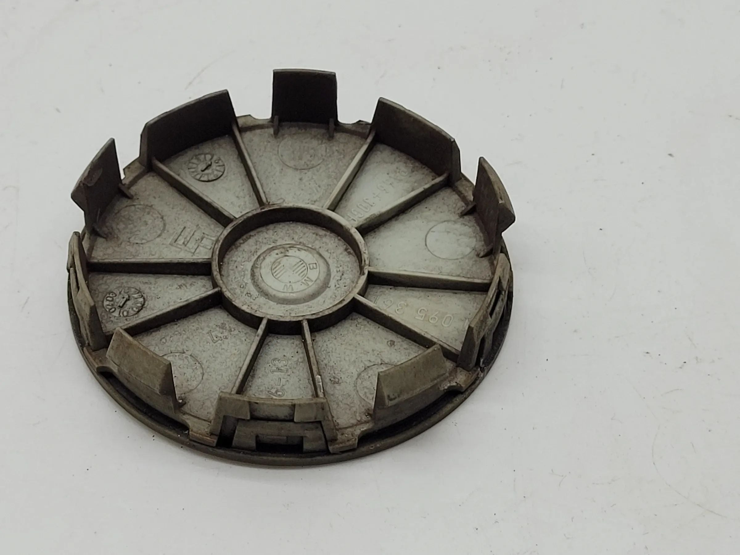 Original BMW E46 E87 E90 E91 E92 E39 E60 Nabendeckel Felgendeckel 1095361