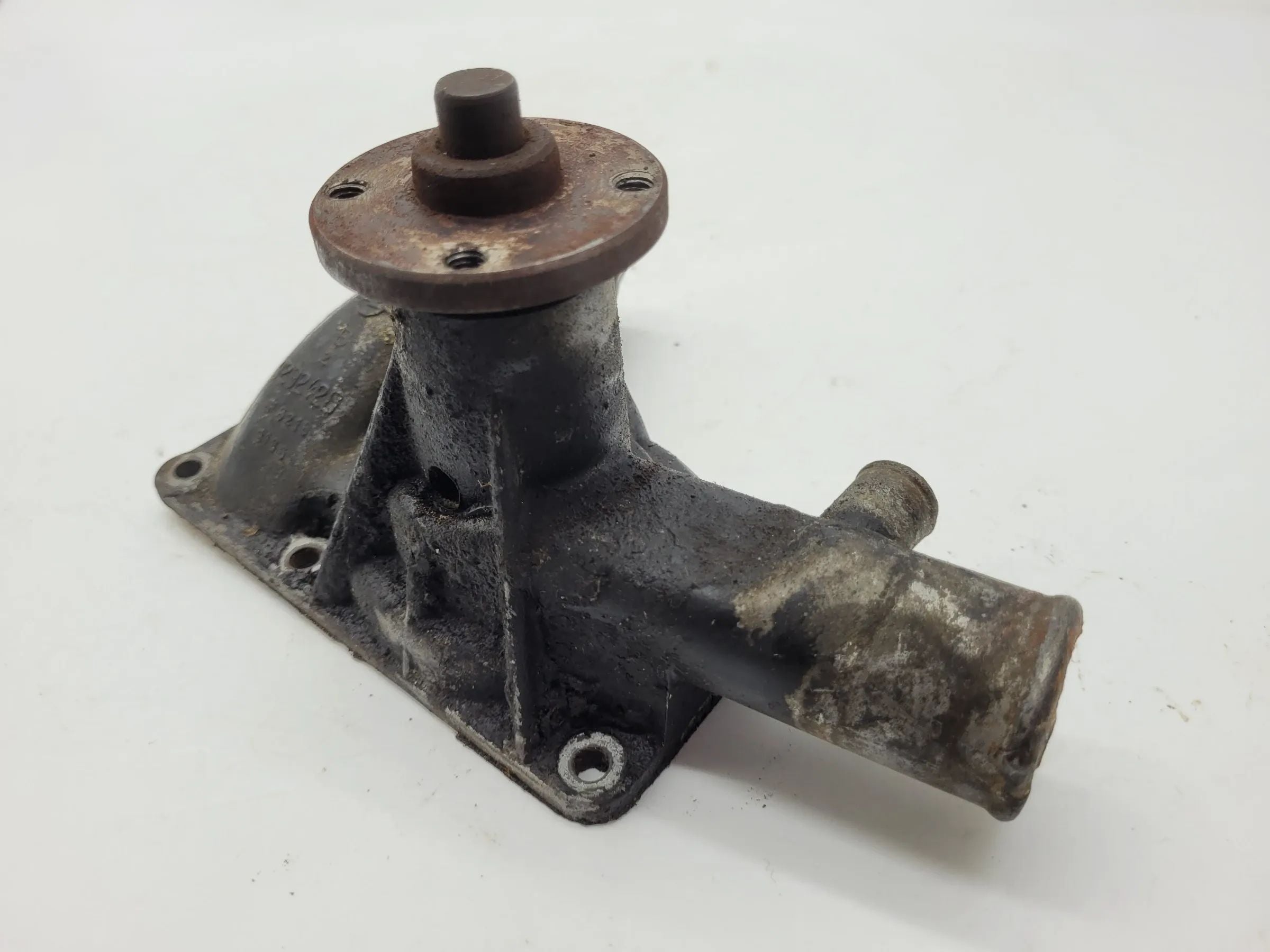Original Opel Ascona Manta Kadett 1.2 Zylinderkopf Wasserpumpe 9292428