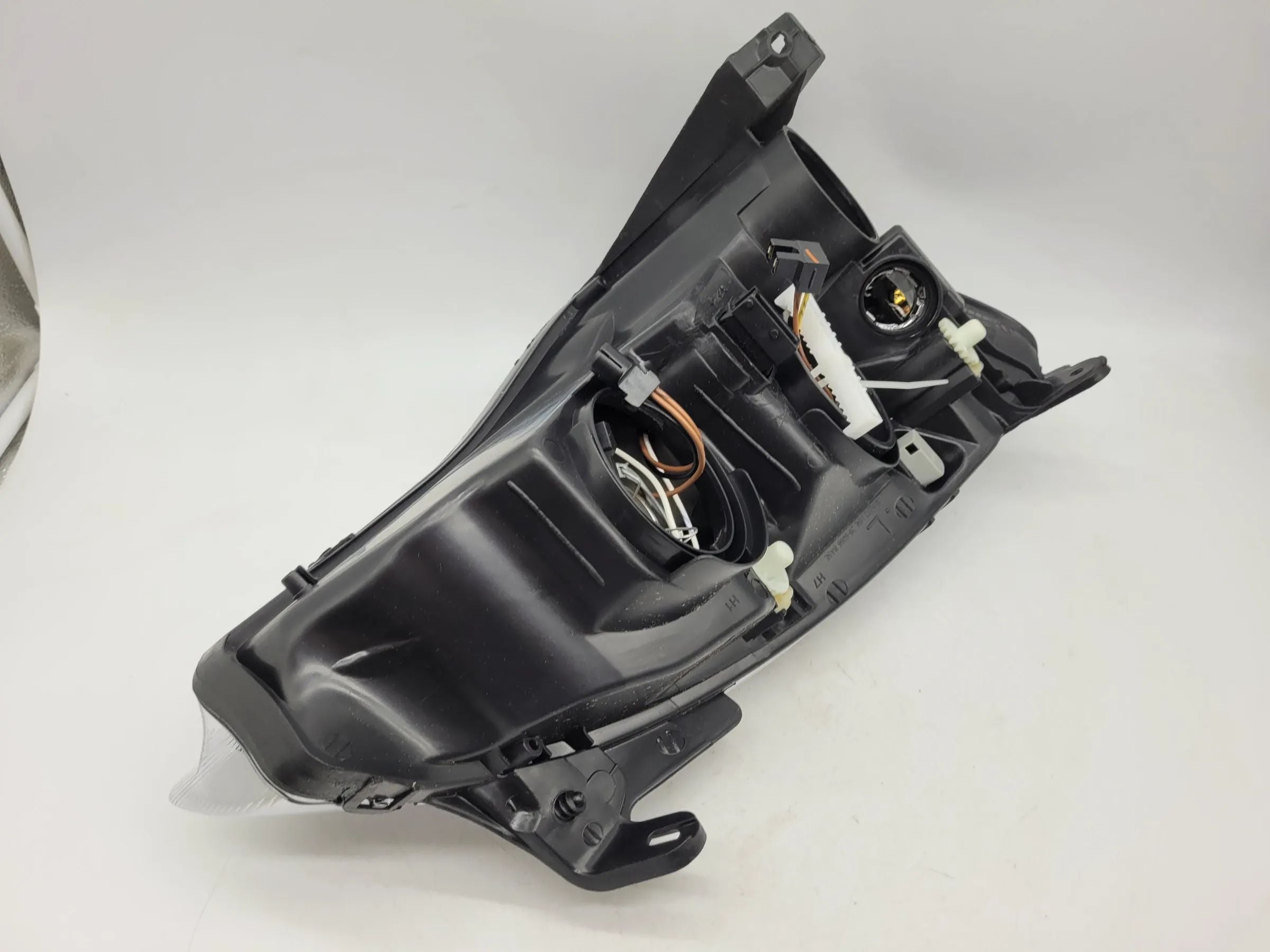 Opel Corsa C X01 Scheinwerfer/Frontleuchte Links 20-6066B TYC