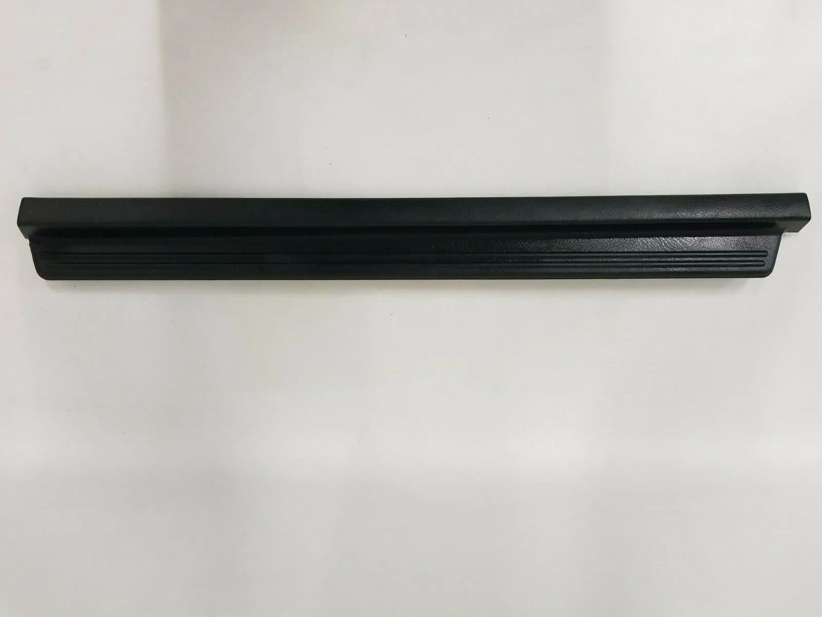 orig HONDA PRELUDE V 1997 Rivestimento sottoporta anteriore destro 84201-S30-0000