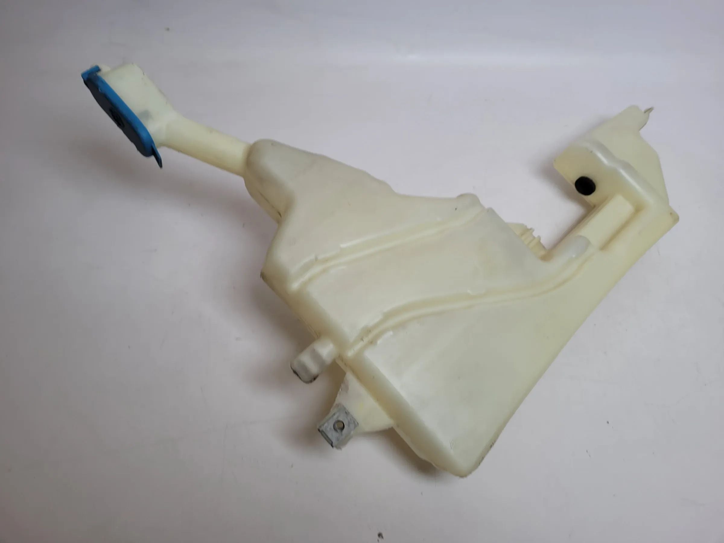 Original Mini One (R50/R53) Wischwasserbehälter Behälter 8377429