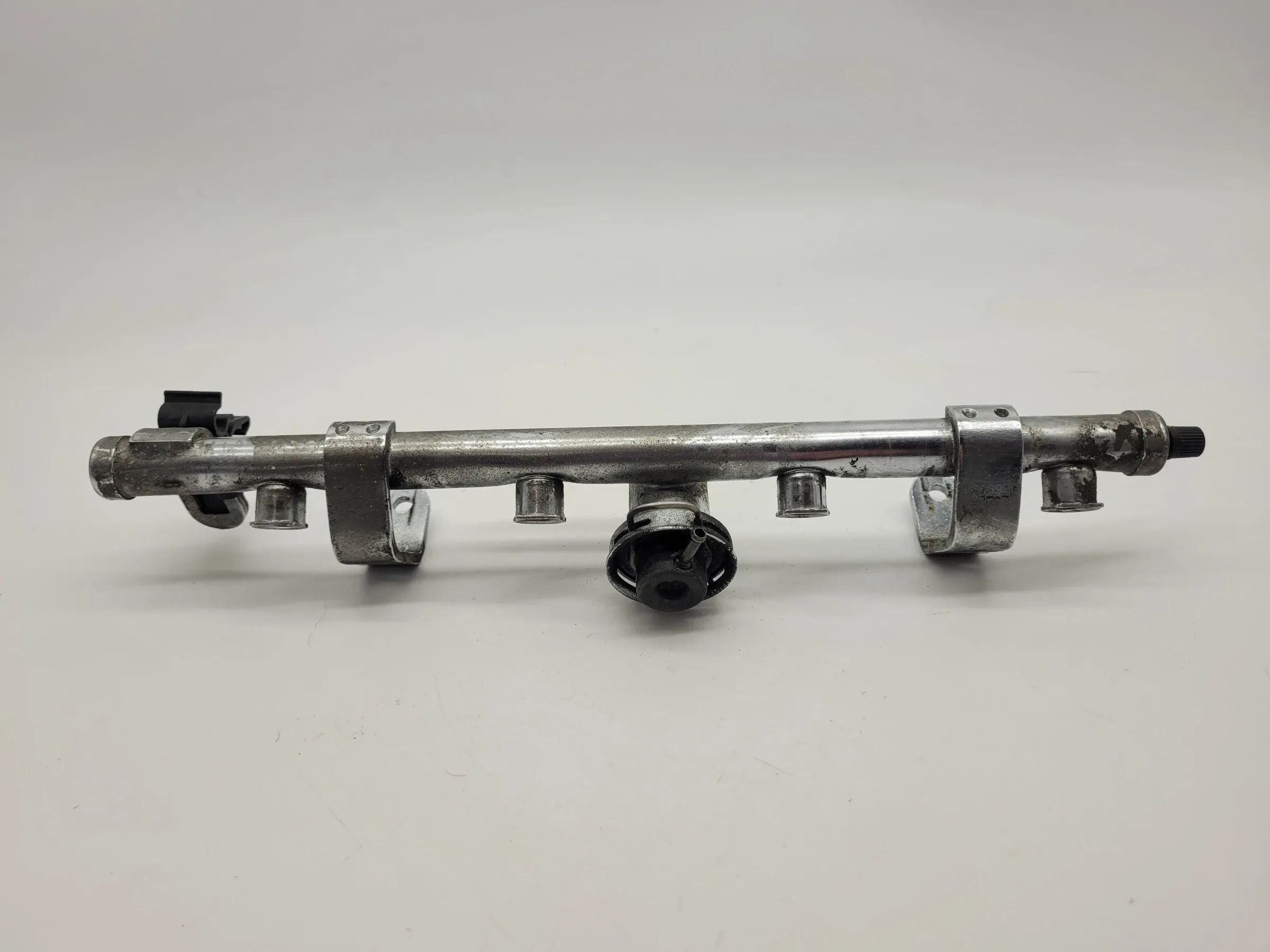 Original Mini One (R50/R53) 1.6 Kraftstoffverteiler Einspritzleiste 7550166