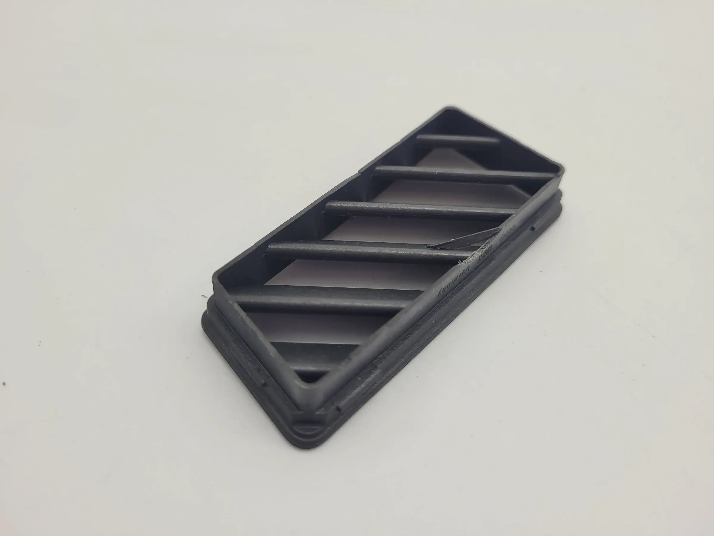 Original Audi A4 (8E/B6/B7) Luftgitter Blende Armaturenbrett Links 8E0819793B