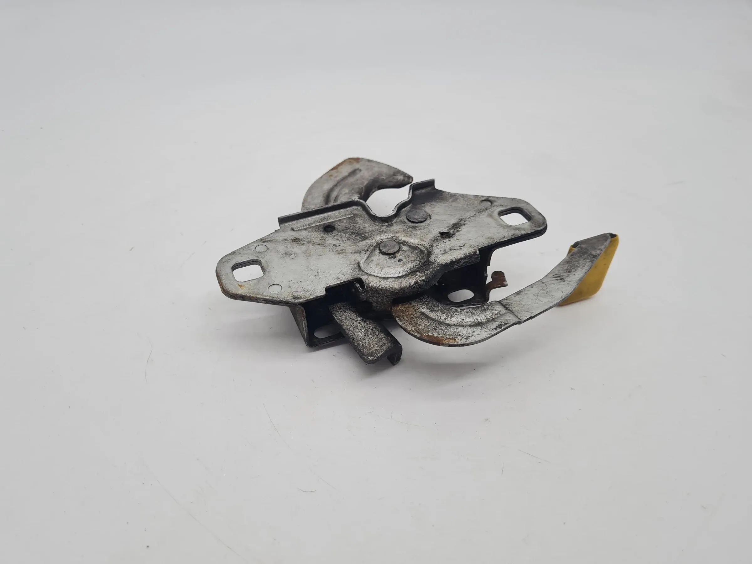 Original Mini One (R50/R53) Schloss Motorhaube Links 51.23-7132756