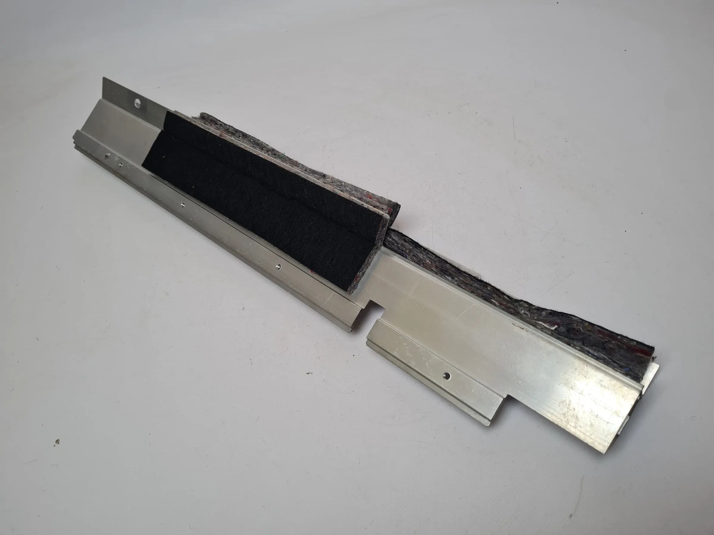 Original BMW X5 (E53) Halterung Links Hinten 51.47-8408765