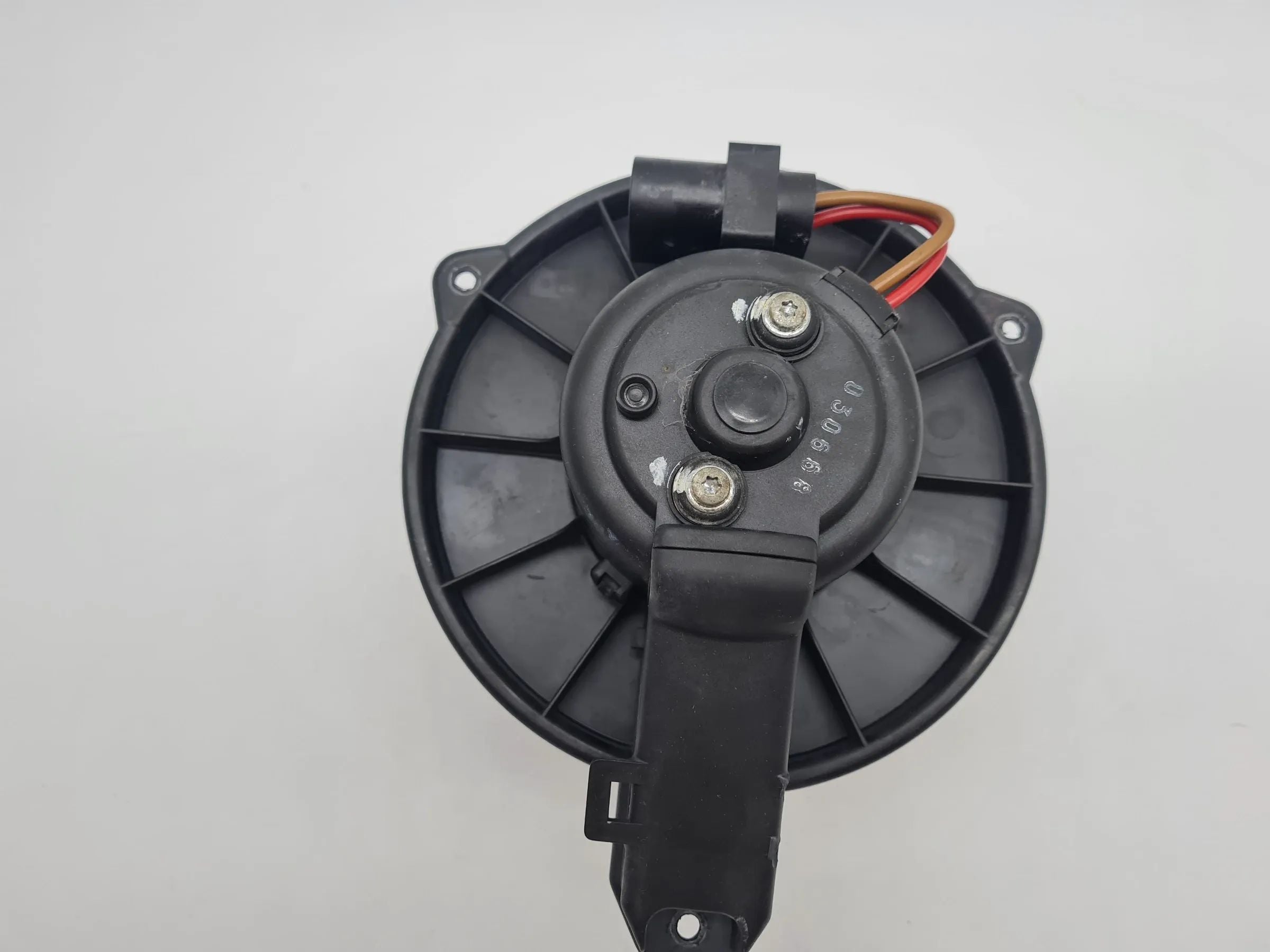 Original Audi A6 (4B2/4B4) Gebläsemotor Heizungsgebläse Innenraum 0130111202