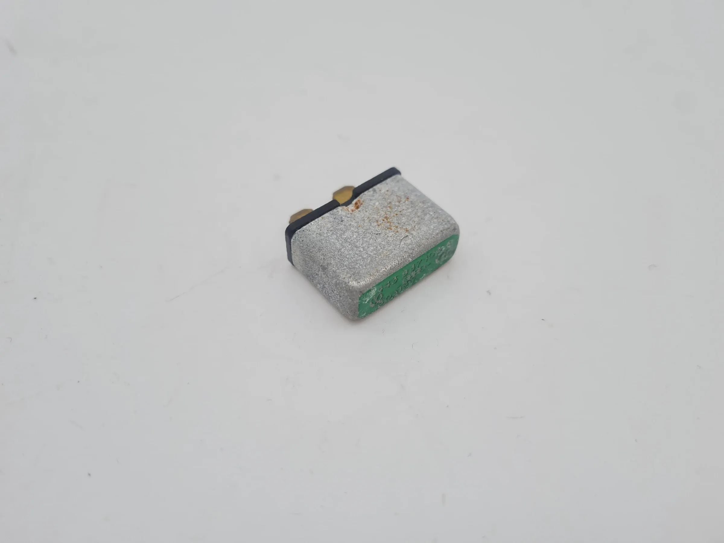 Original Audi A6 (4B2/4B4) Sicherung Thermosicherung 443937105A