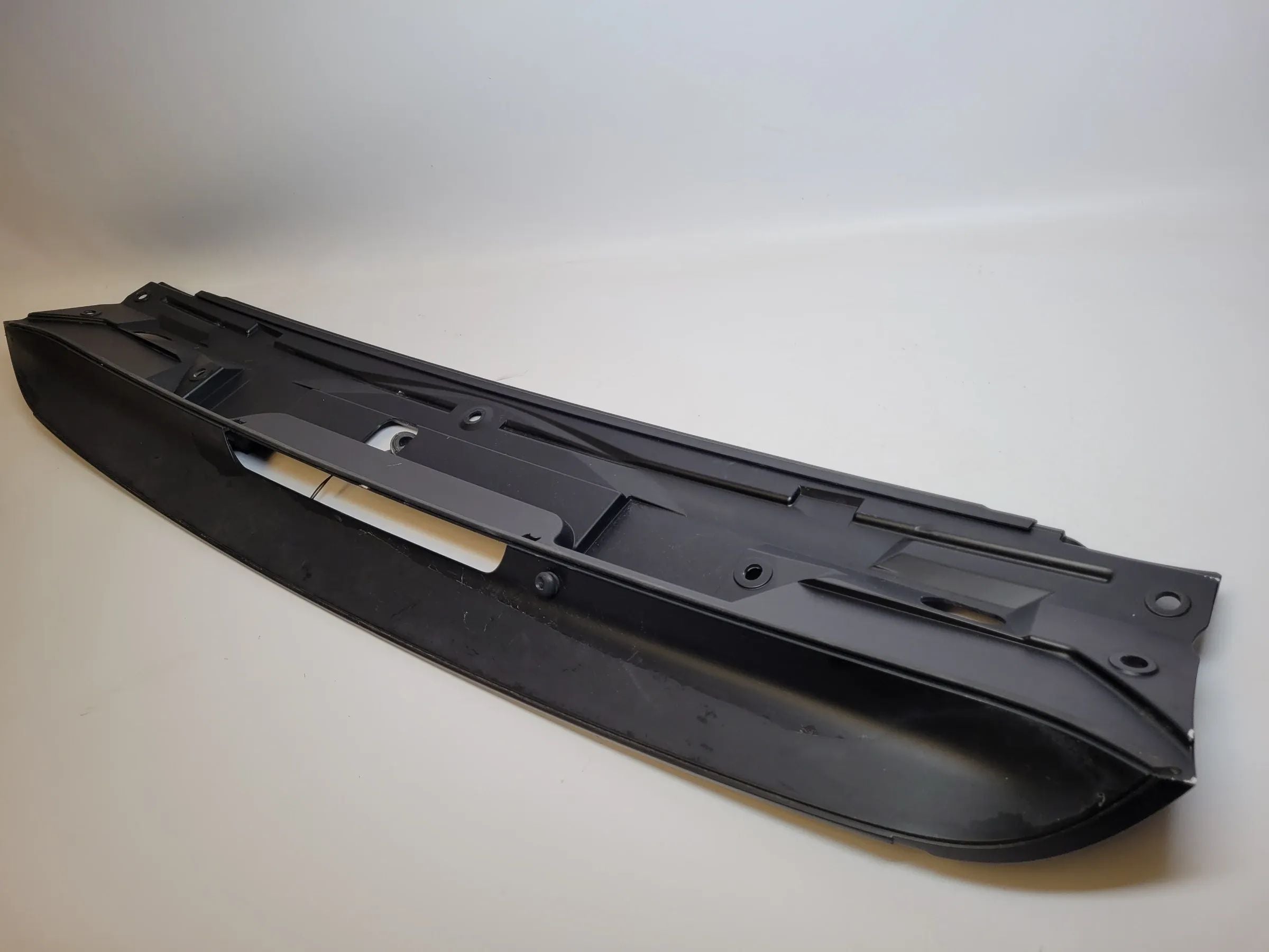 Original BMW X5 (E53) Unterschale Heckspoiler 7025611
