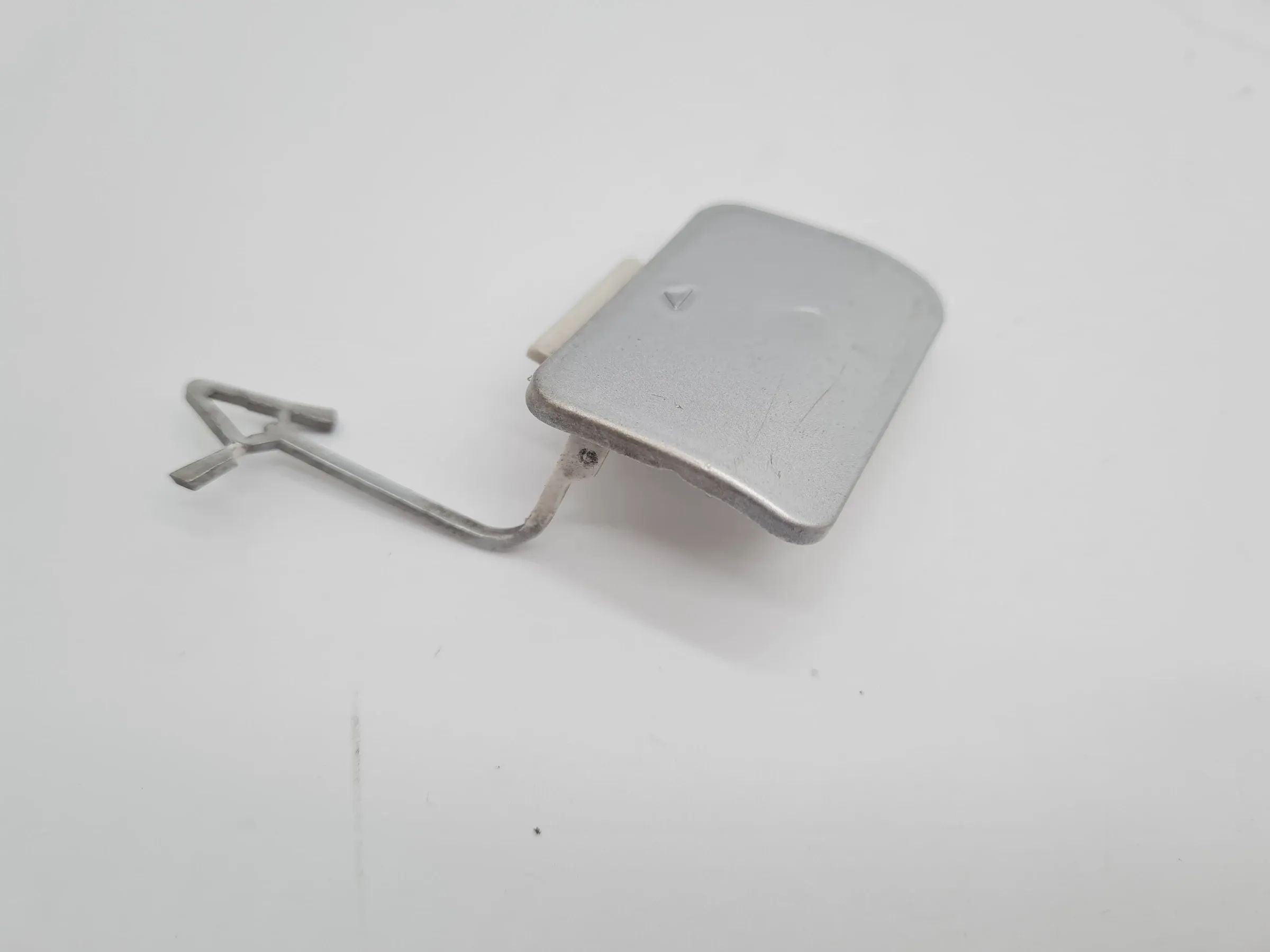 Original Mercedes-Benz C-Klasse (W203) Abdeckung Abschlepphaken A2038850326