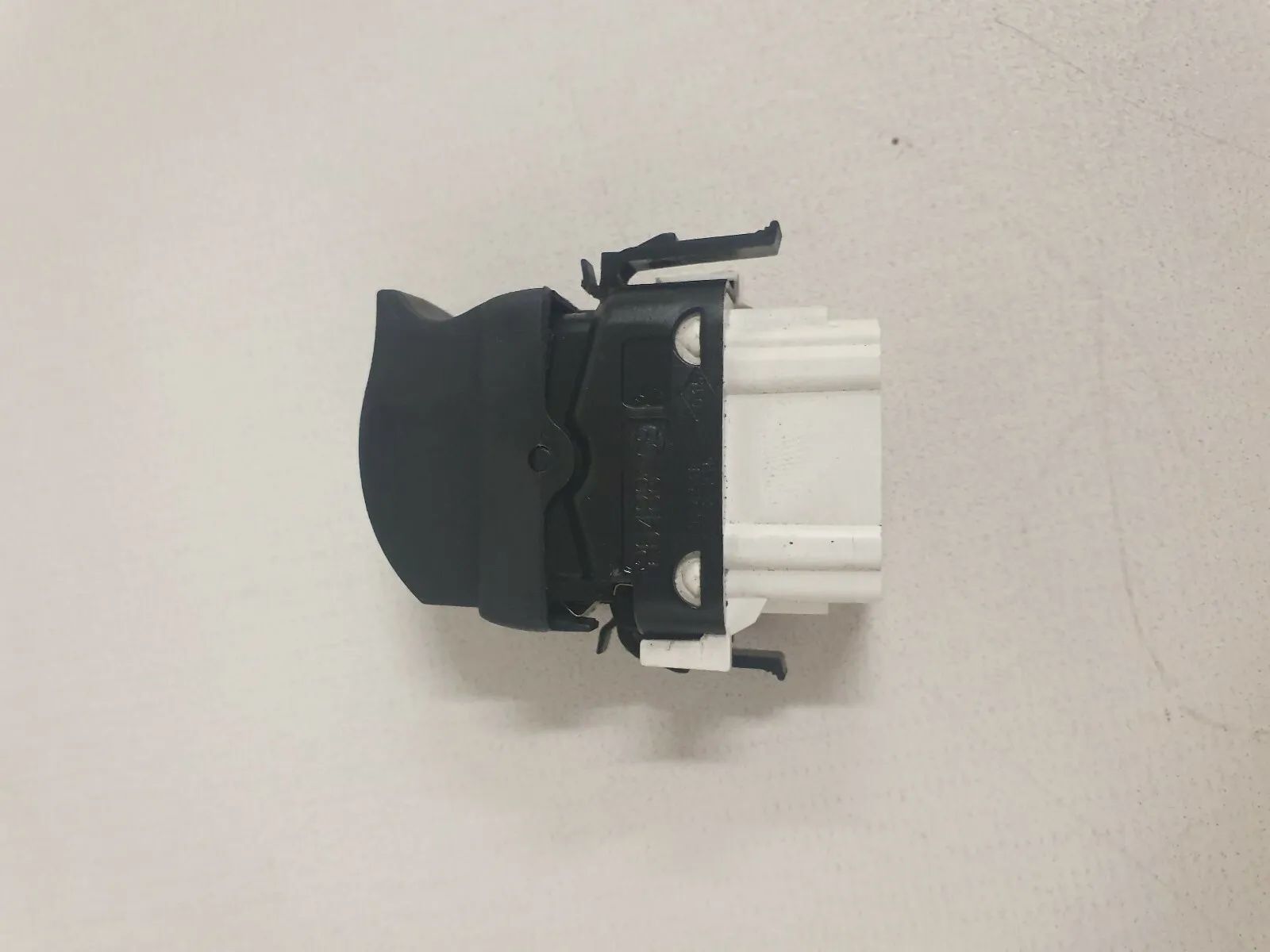 Renault Laguna II Comutador Original Elevação de Vidros Traseira EFH 002451B K33